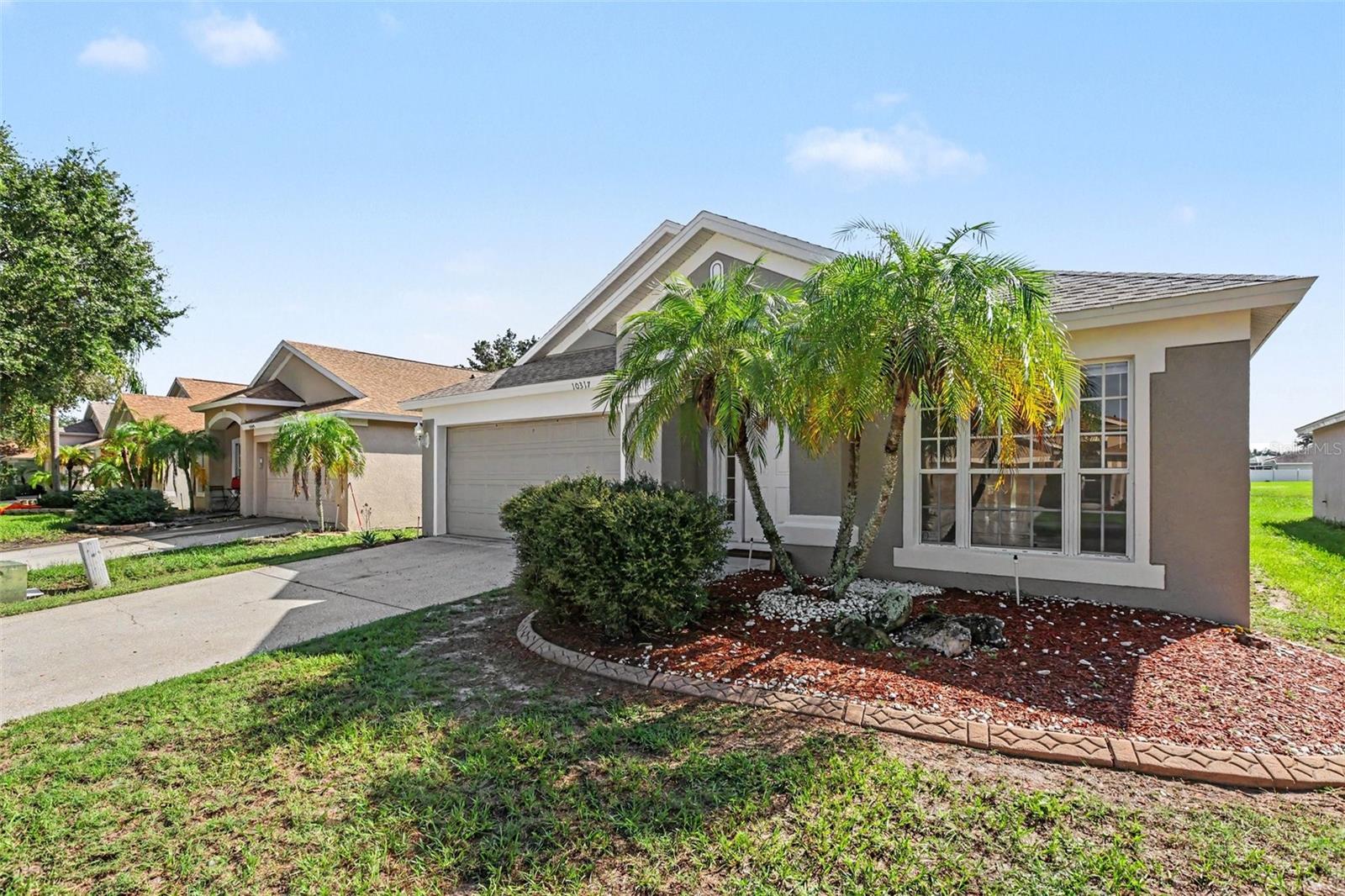 10317 HUNTERS HAVEN BLVD — photo 2