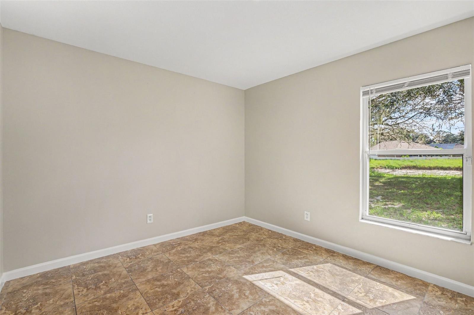 10317 HUNTERS HAVEN BLVD — photo 18