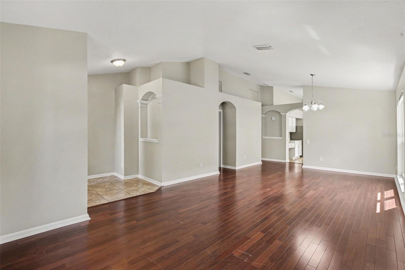 10317 HUNTERS HAVEN BLVD — photo 6