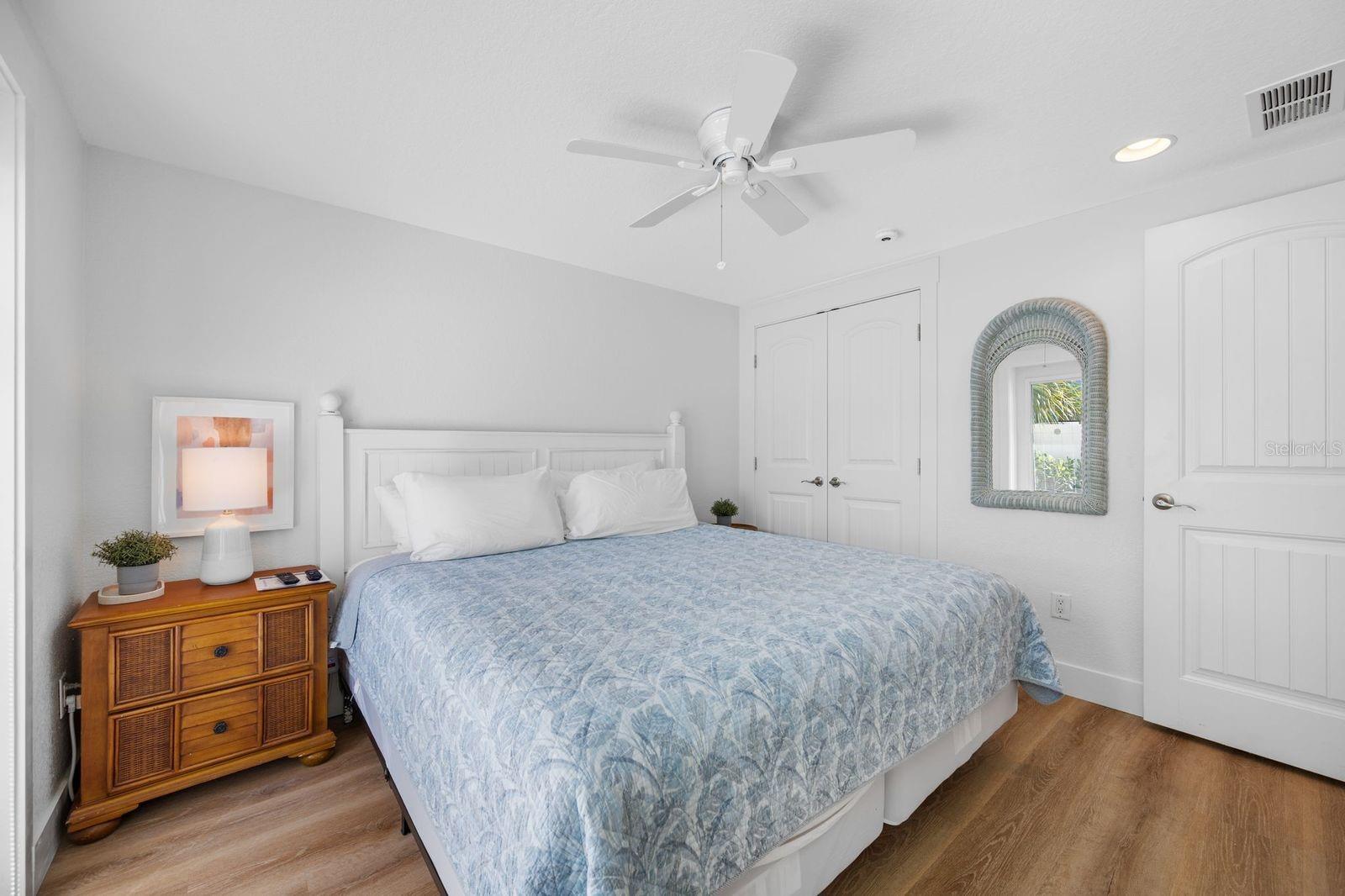 3007 AVENUE E #B — photo 20