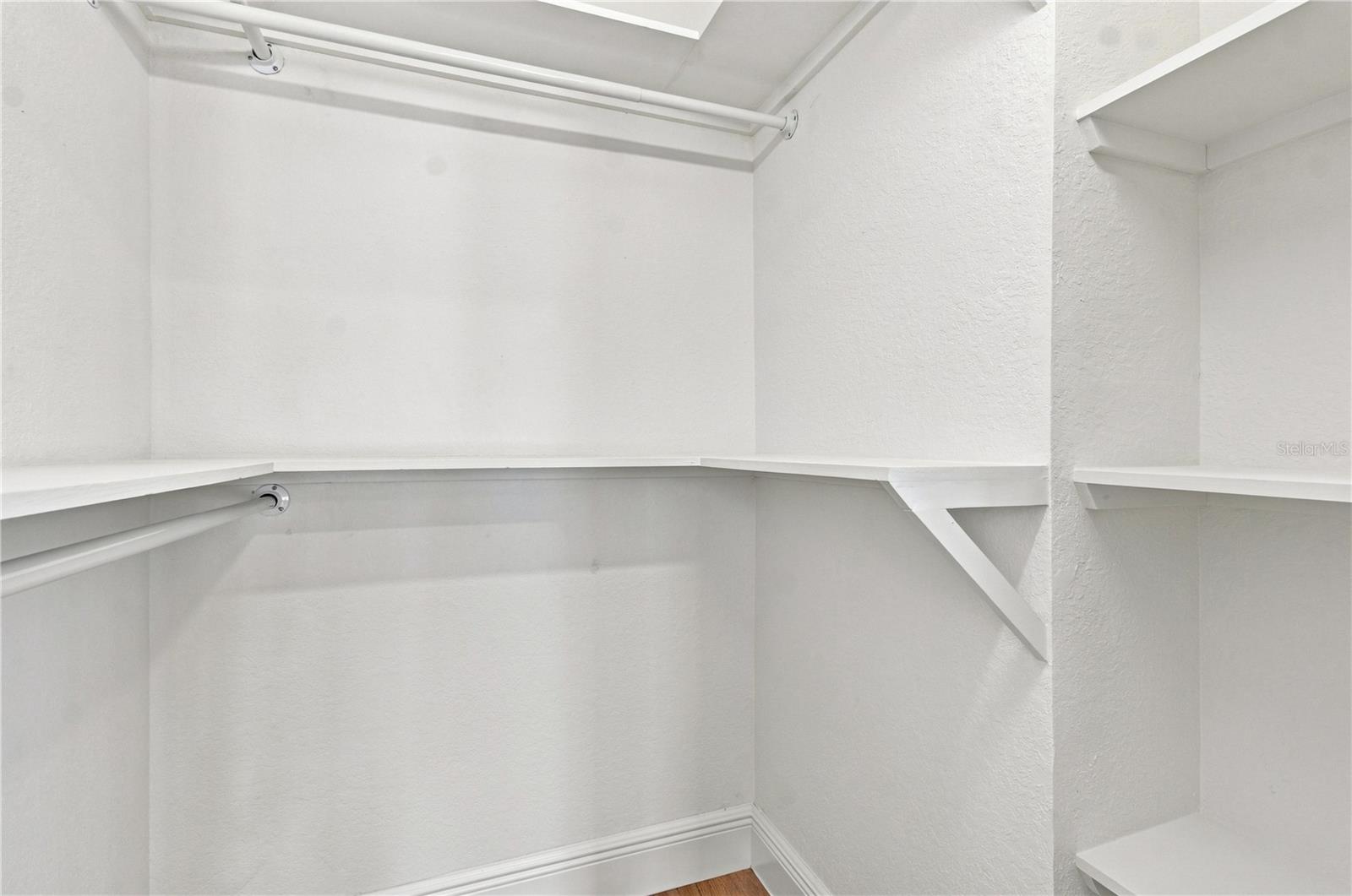 113 BOSPHOROUS AVE #1 — photo 29