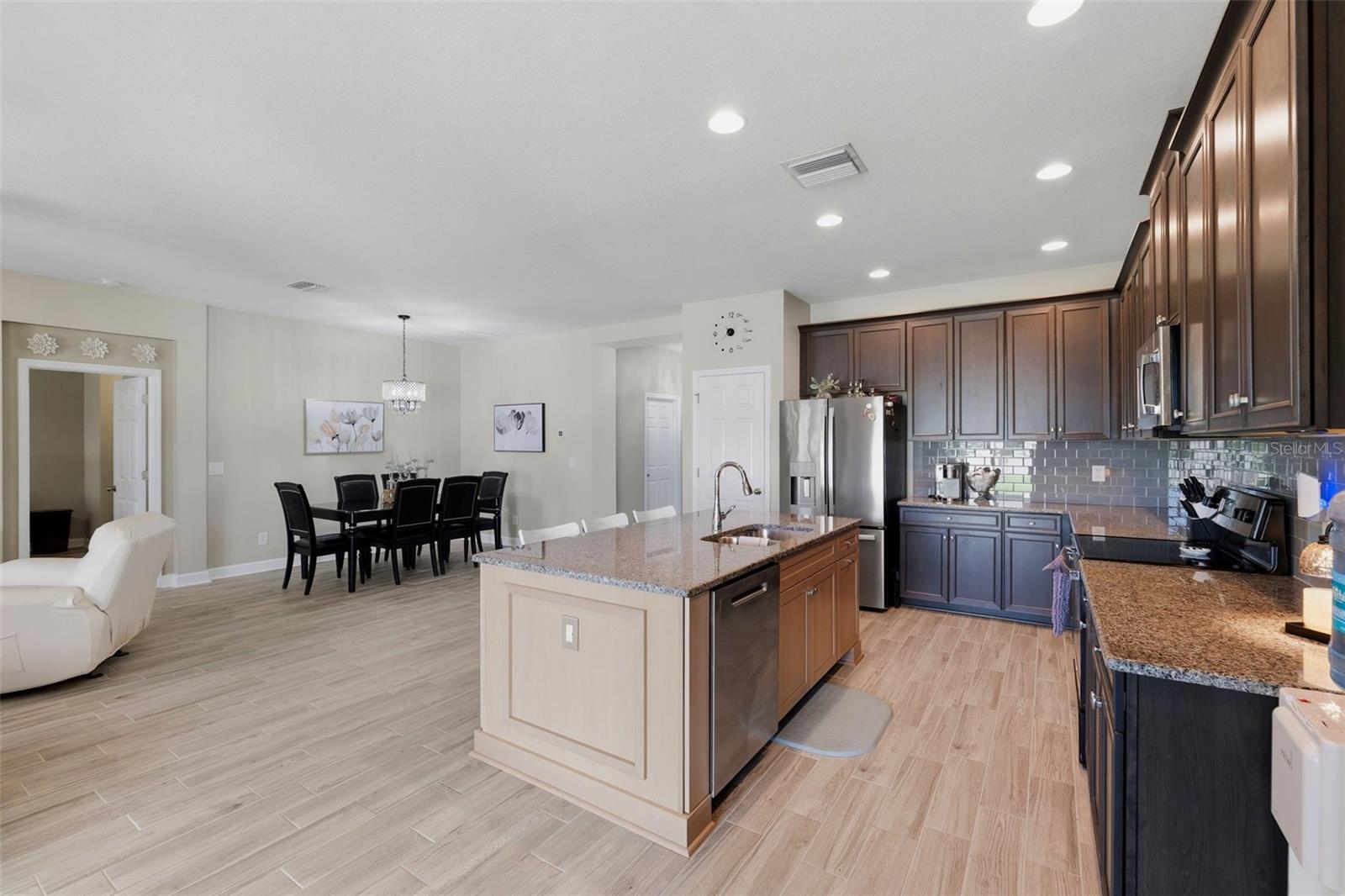 18117 ROMANESQUE CT — photo 6