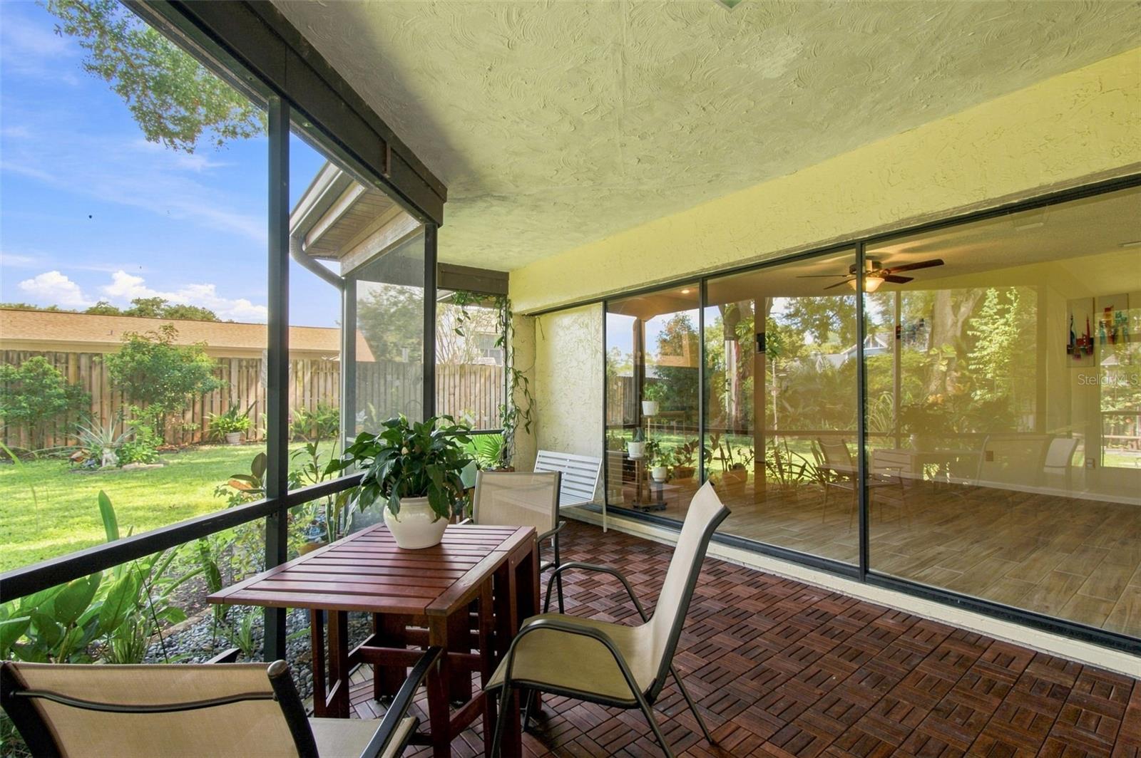 4607 CLOVERLAWN DR — photo 27