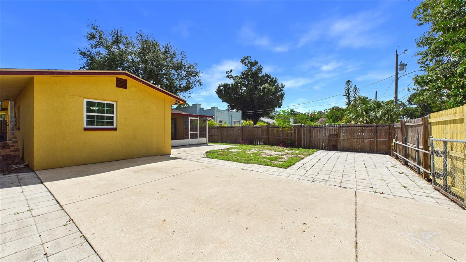 5029 EMERSON AVE S — photo 32