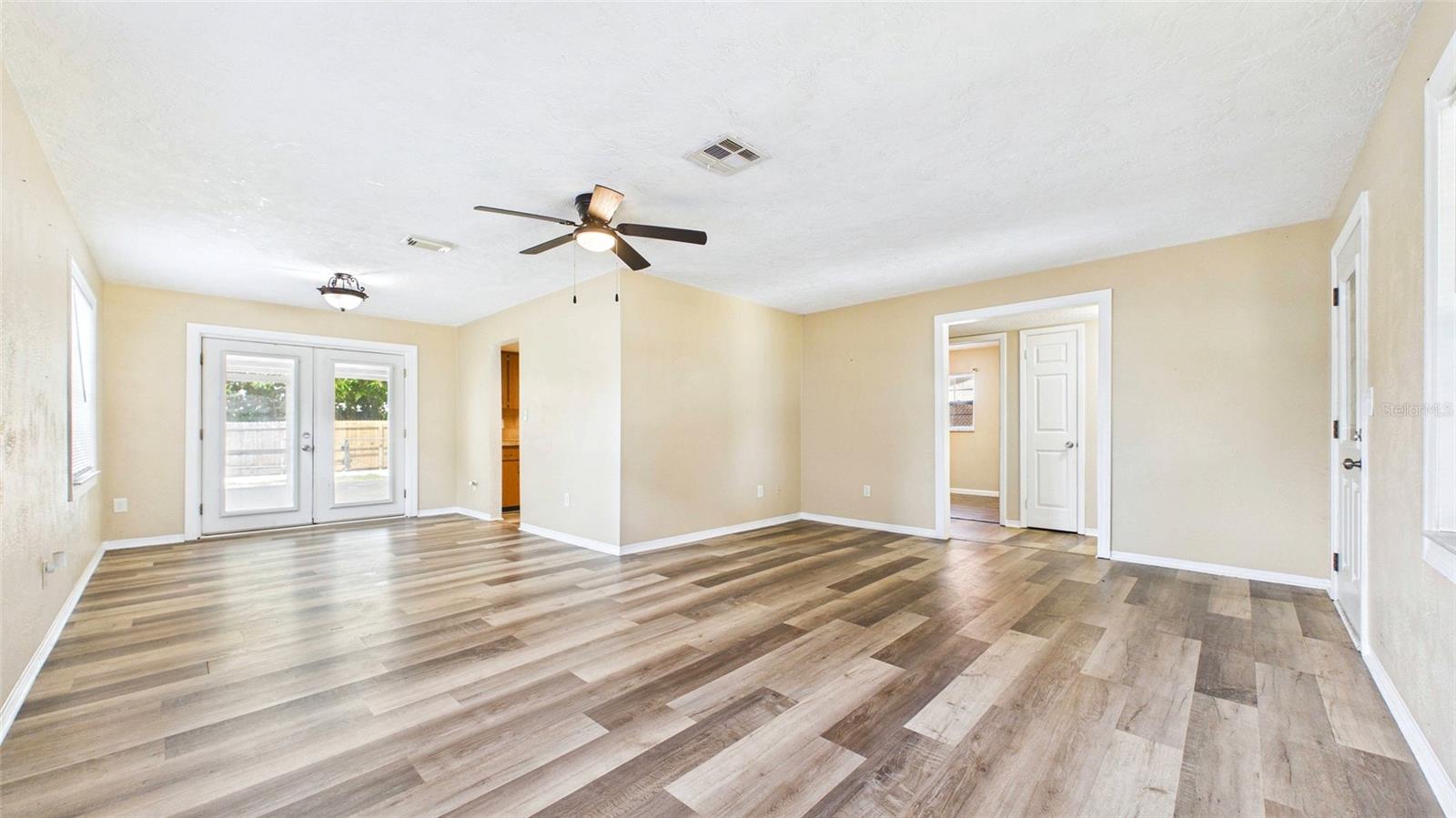 5029 EMERSON AVE S — photo 11