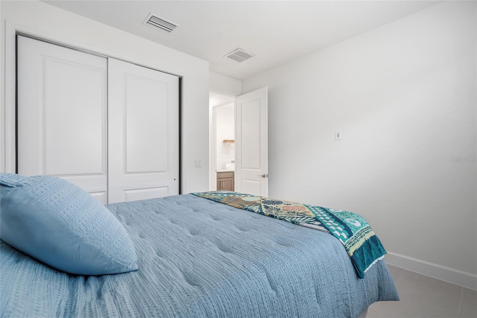 32565 VENETO PL — photo 30