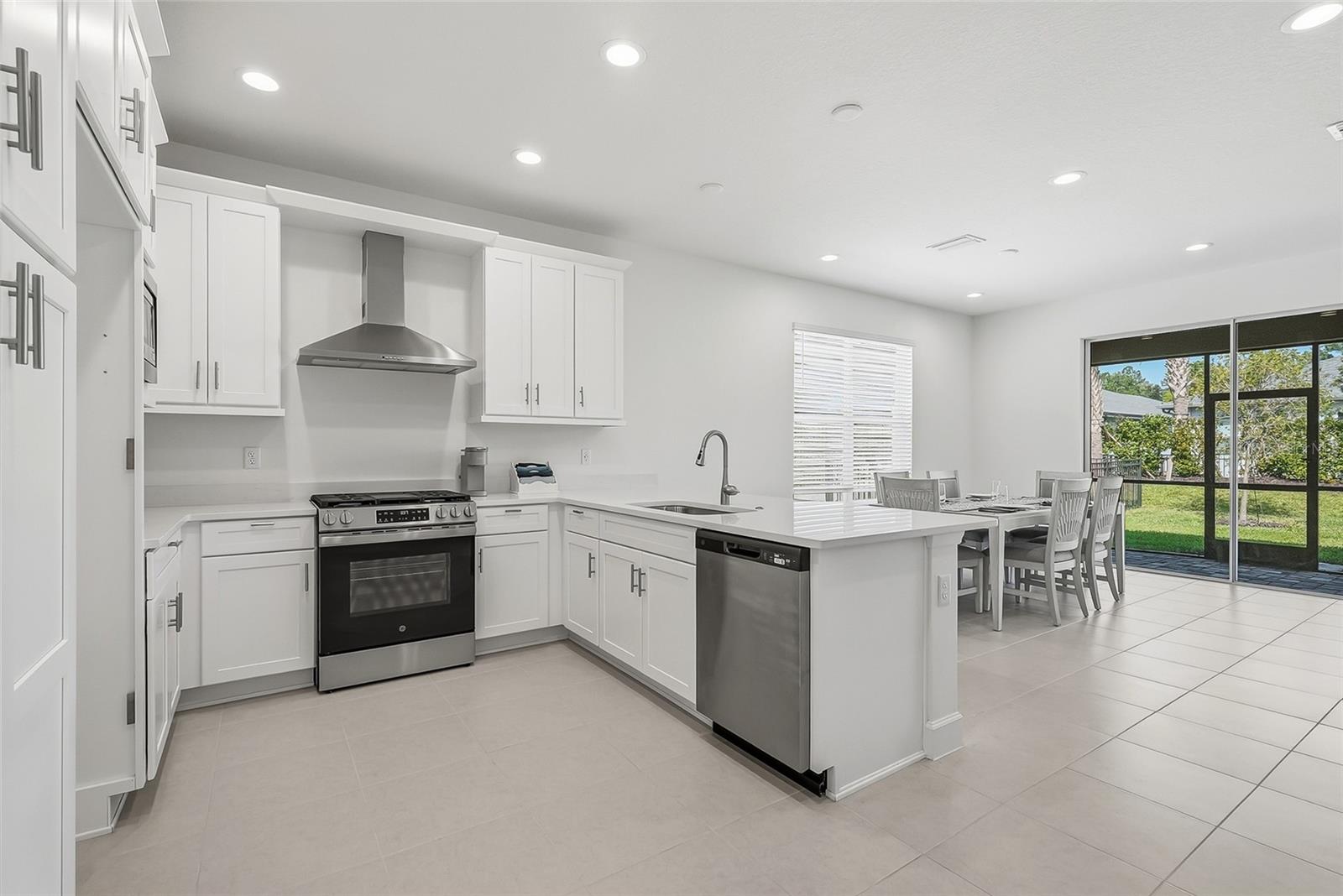32565 VENETO PL — photo 3