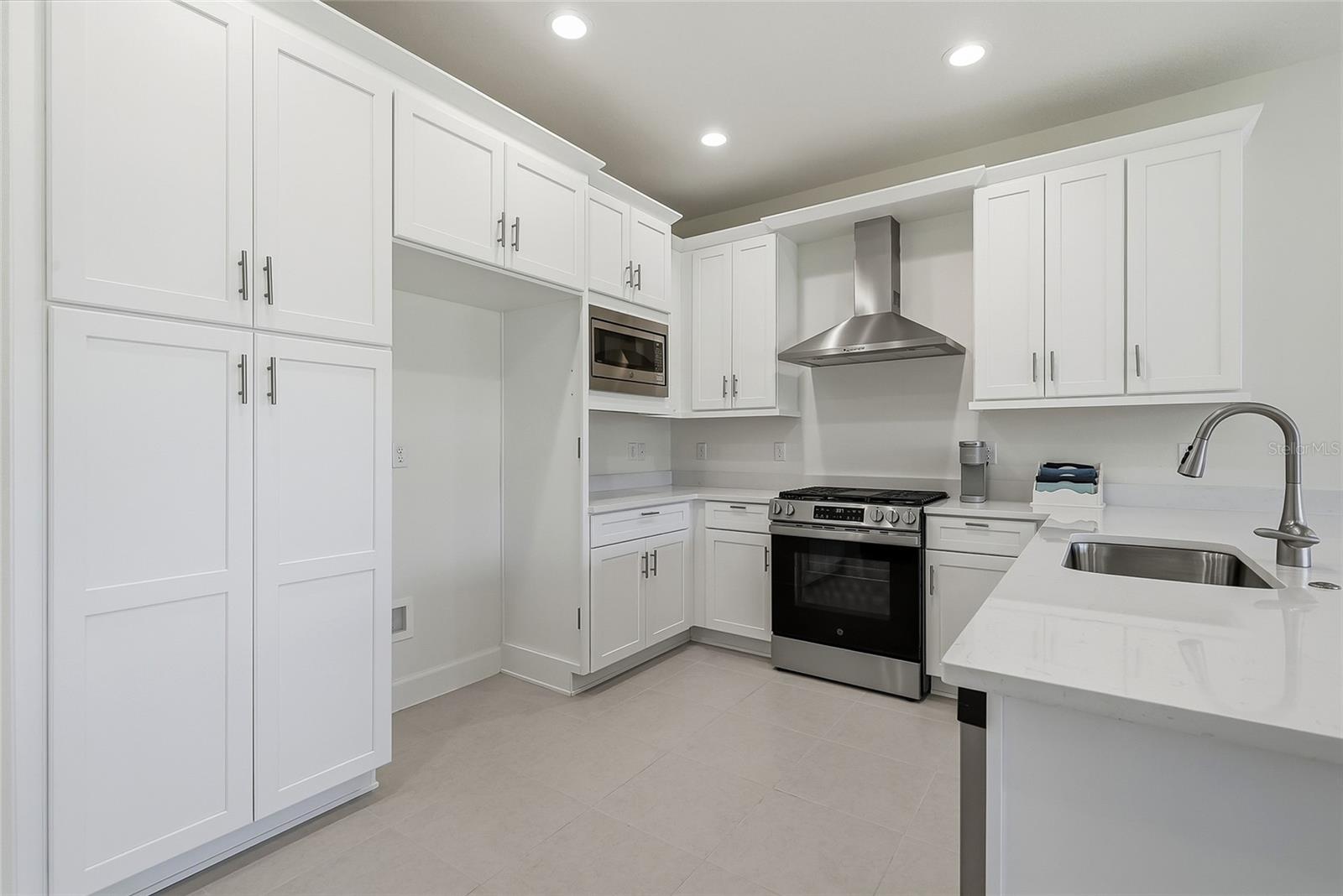 32565 VENETO PL — photo 10