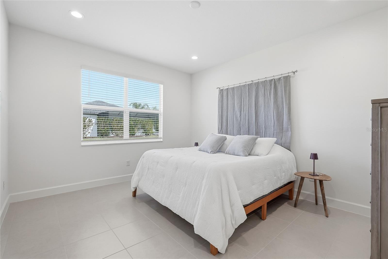 32565 VENETO PL — photo 18