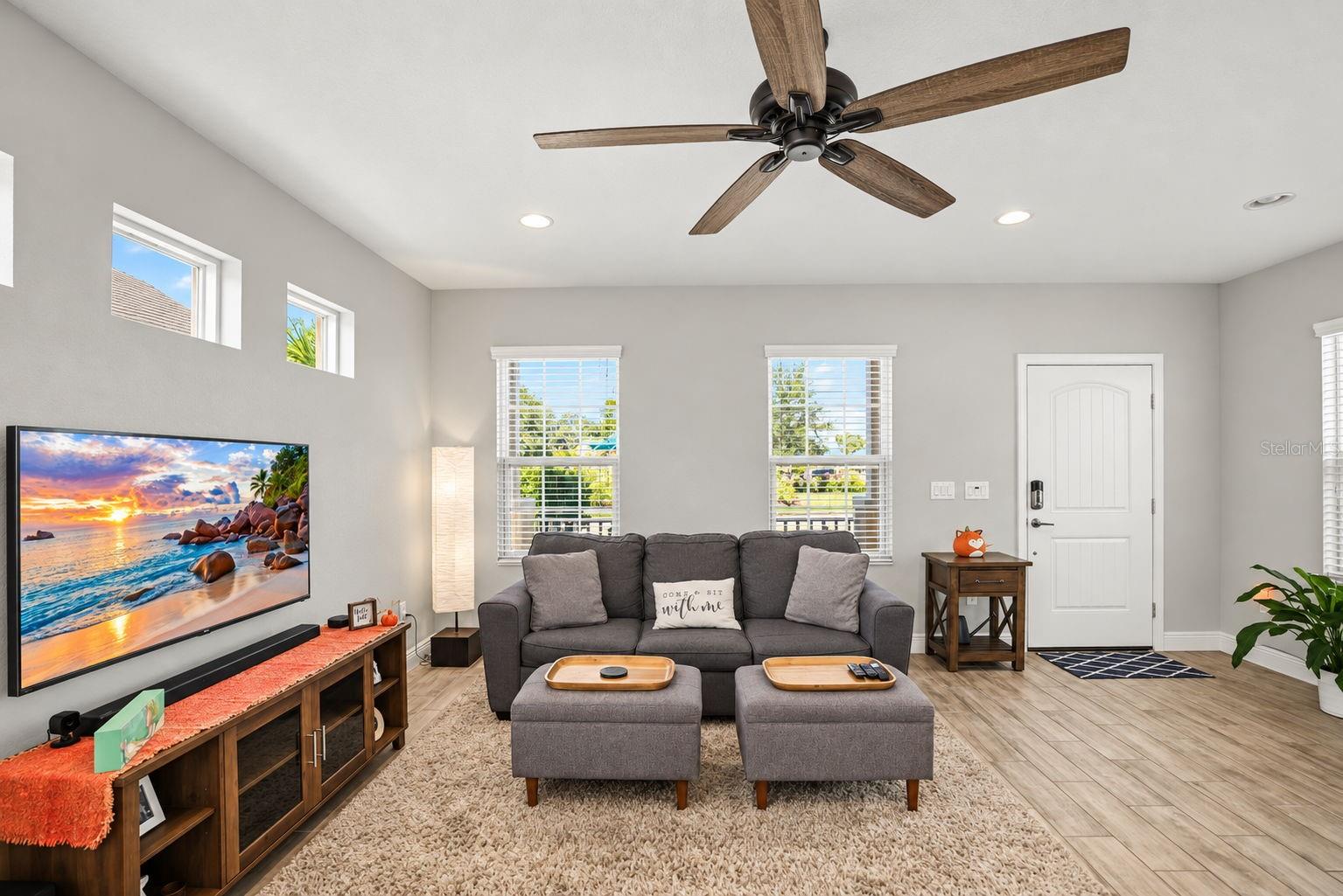 3820 SHIMMERING OAKS DR — photo 7