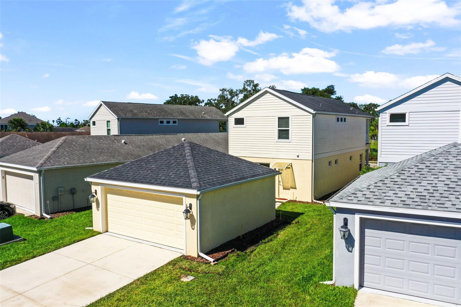 3820 SHIMMERING OAKS DR — photo 35