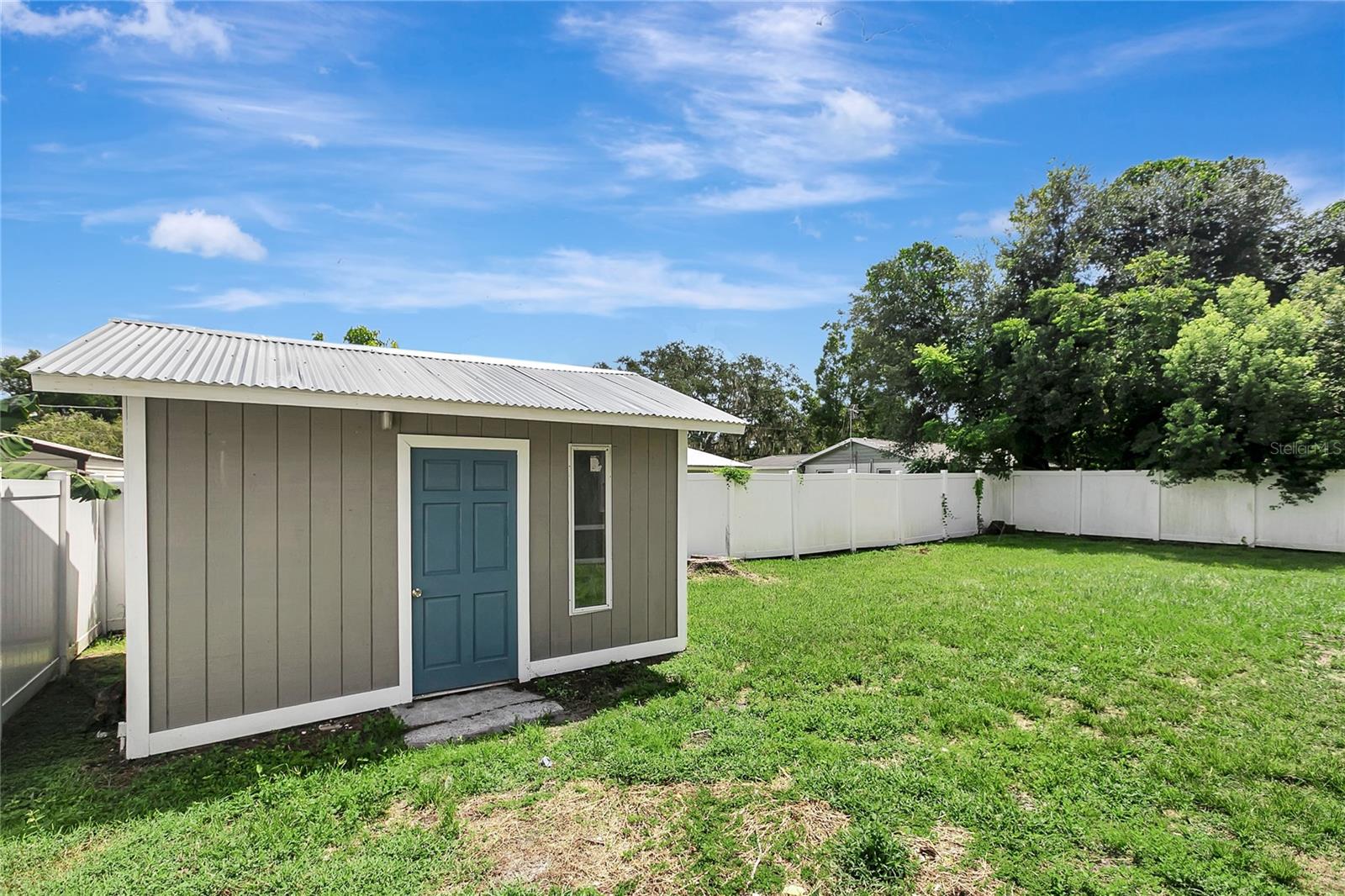1002 N BRACEWELL DR — photo 37