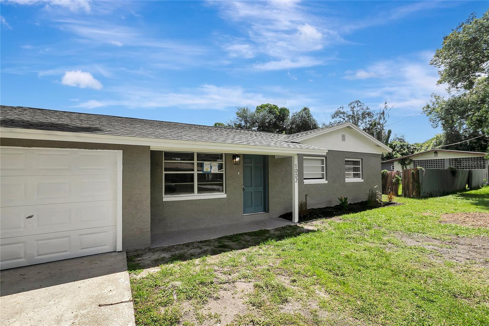 1002 N BRACEWELL DR — photo 4