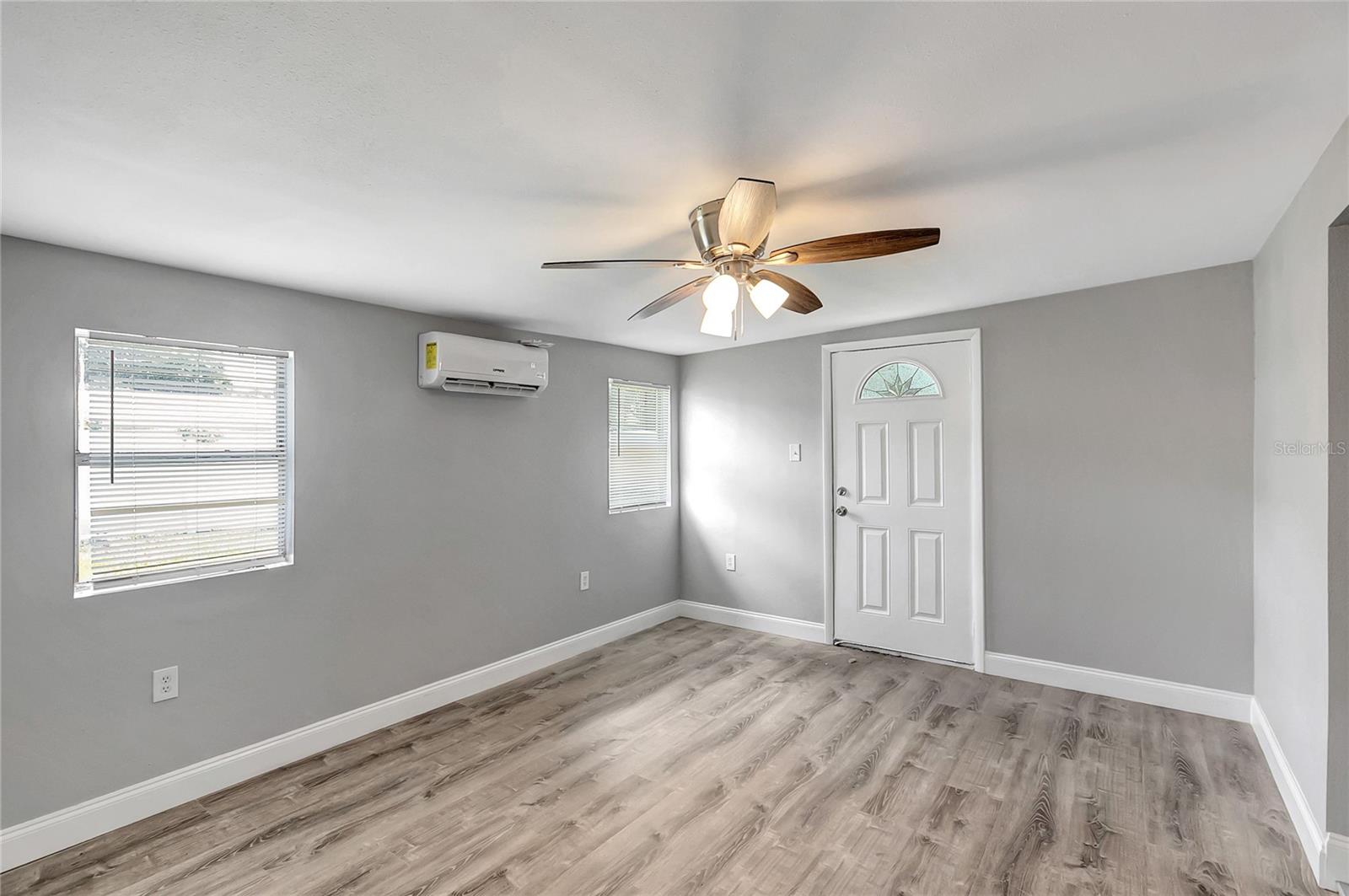1002 N BRACEWELL DR — photo 18