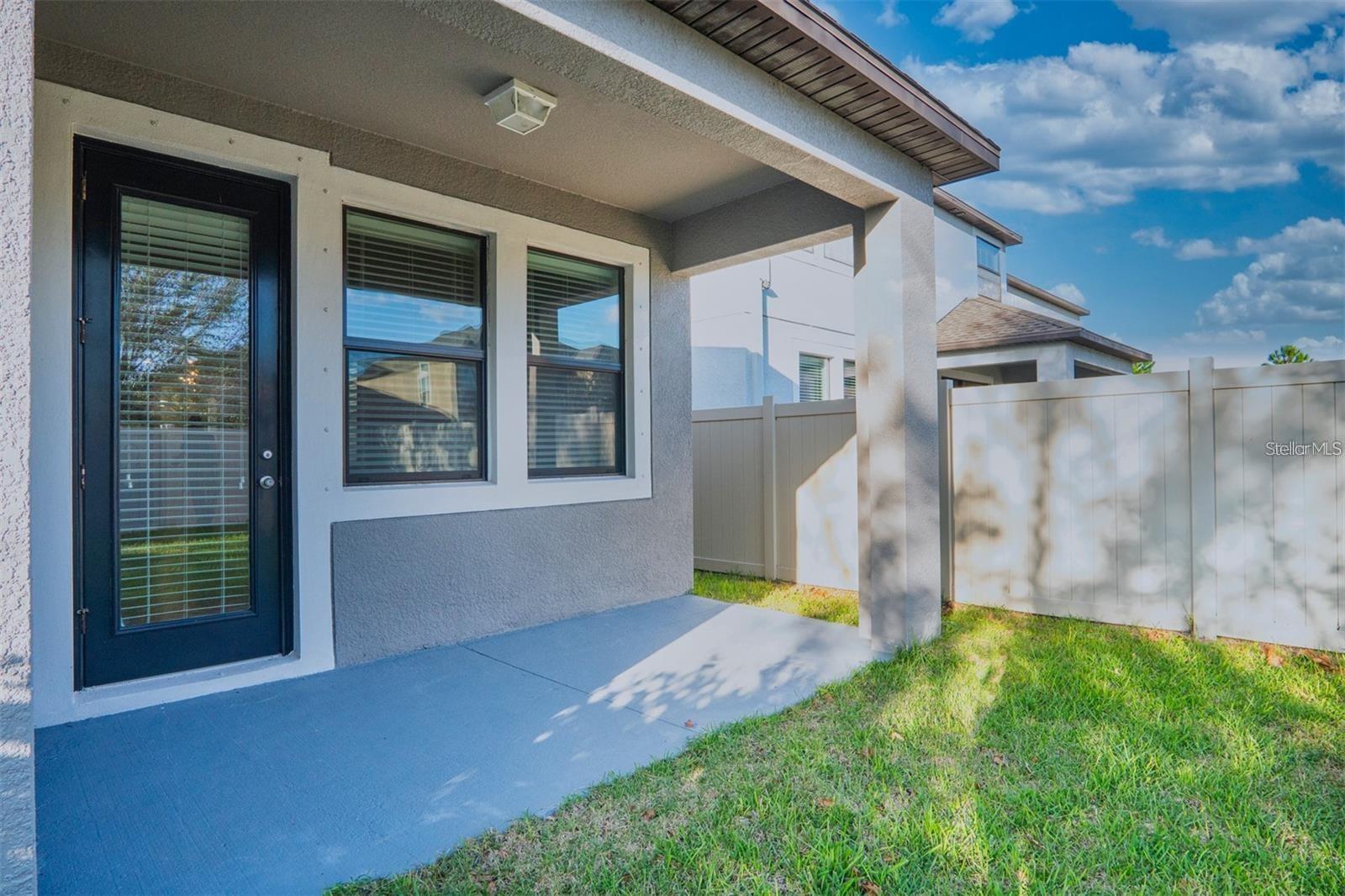 9845 IVORY DR — photo 33