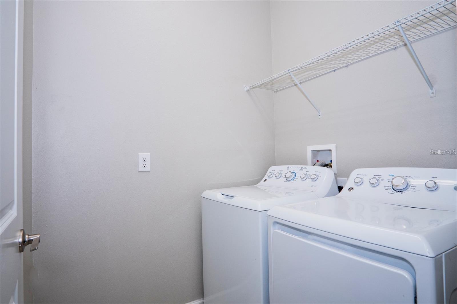 9845 IVORY DR — photo 30