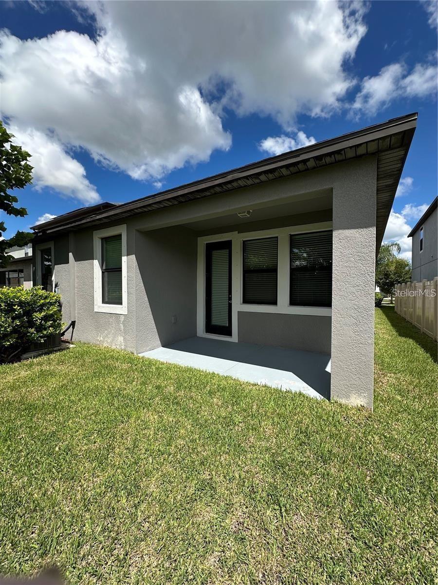 9845 IVORY DR — photo 36