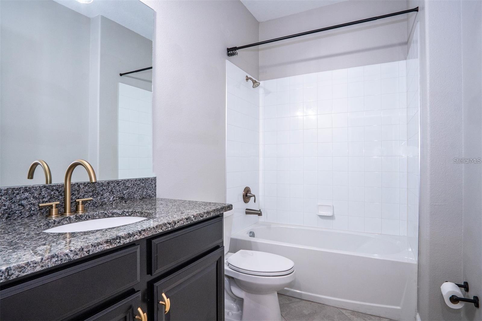 9845 IVORY DR — photo 27