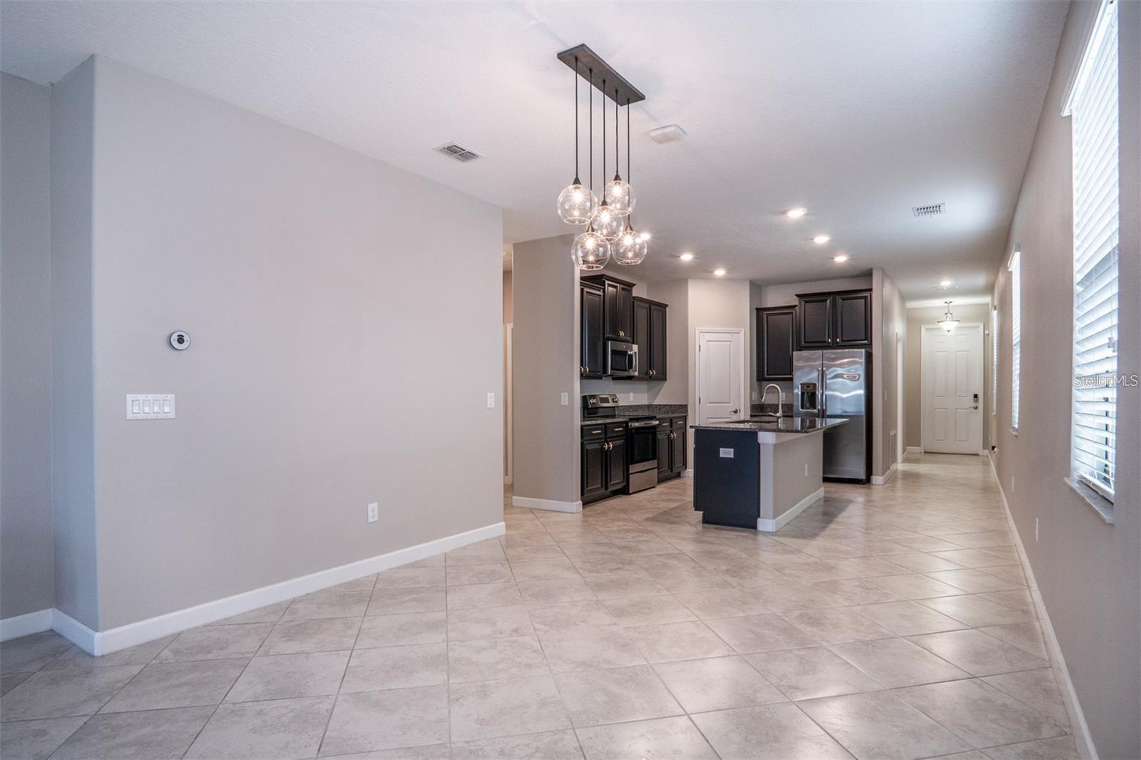 9845 IVORY DR — photo 17