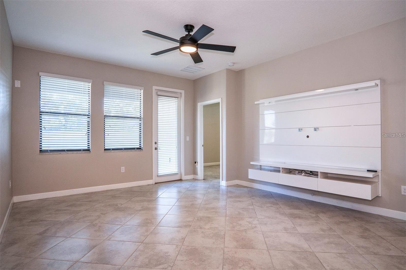 9845 IVORY DR — photo 12