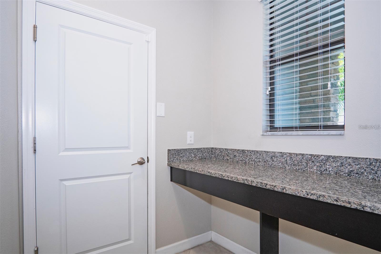 9845 IVORY DR — photo 31