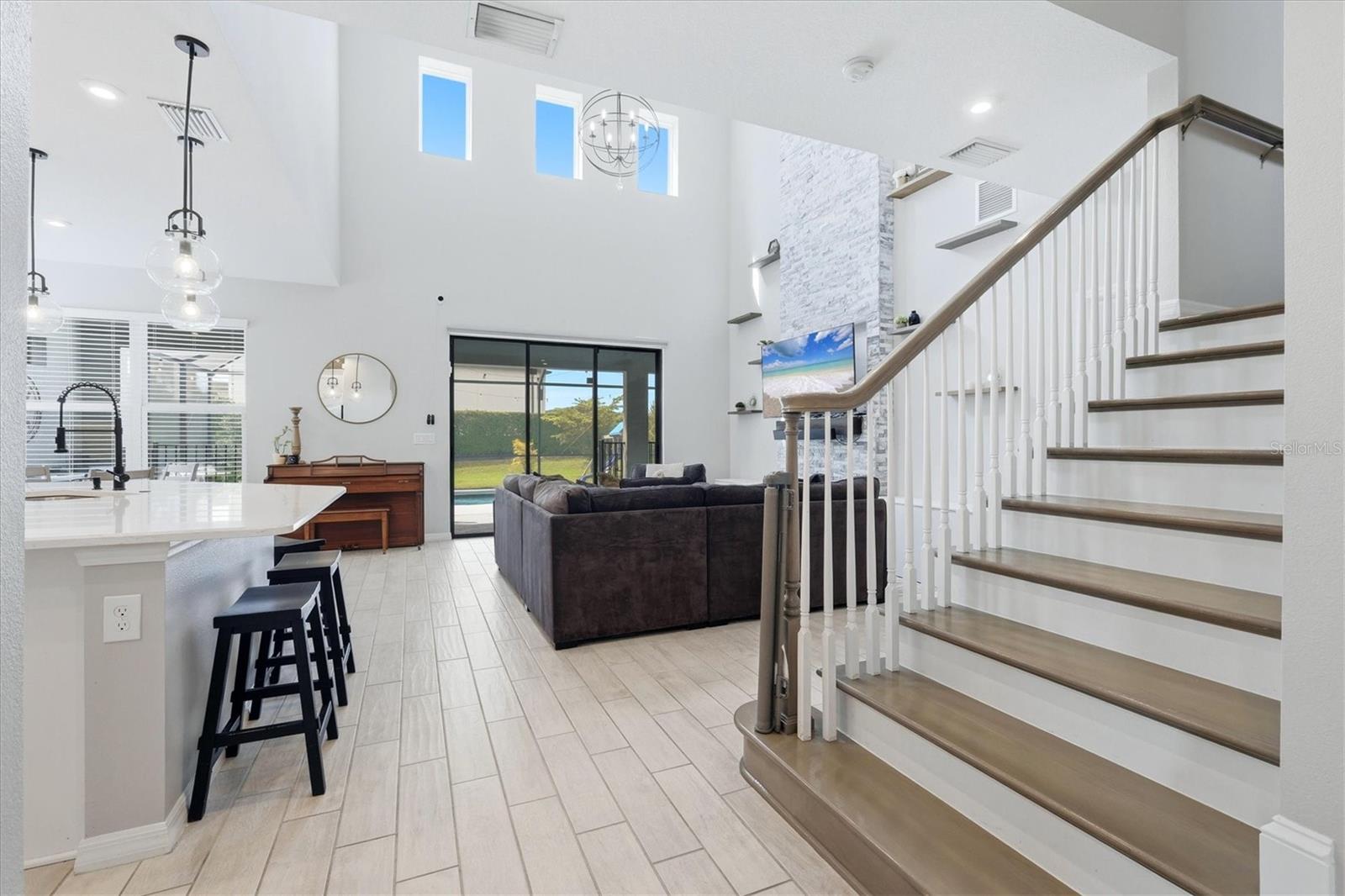 9303 STARRY NIGHT AVE — photo 12