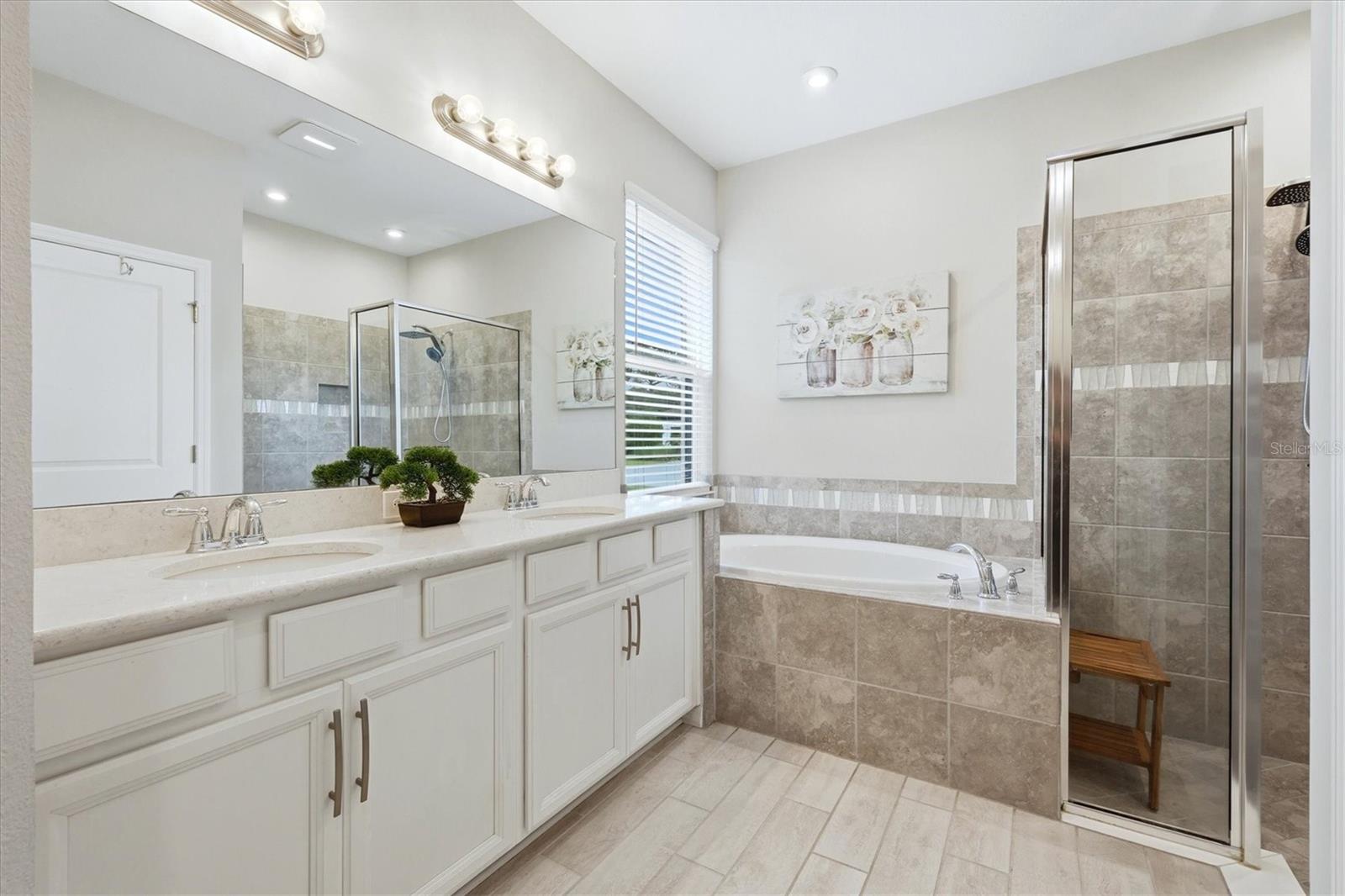 9303 STARRY NIGHT AVE — photo 21