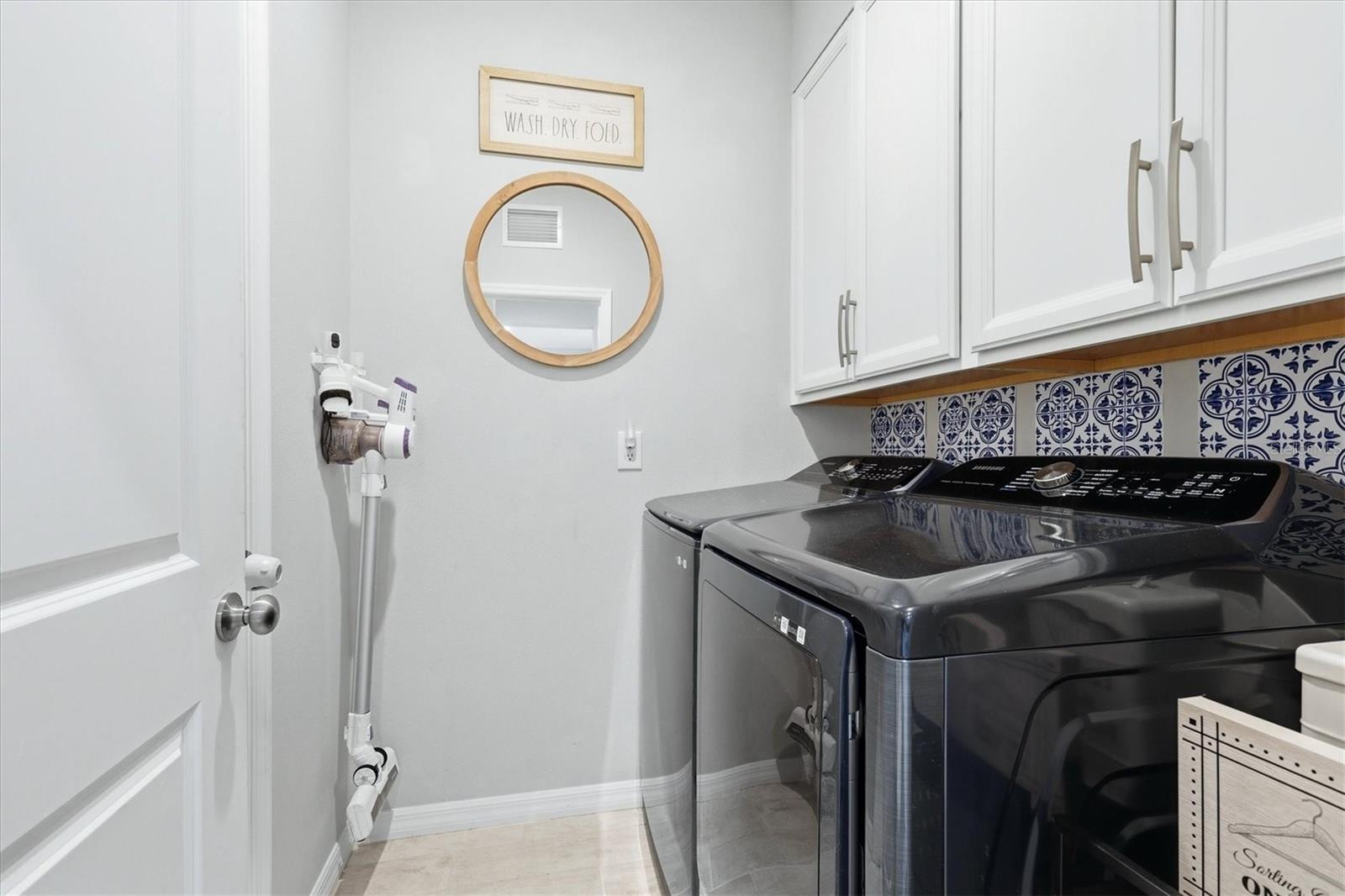 9303 STARRY NIGHT AVE — photo 33
