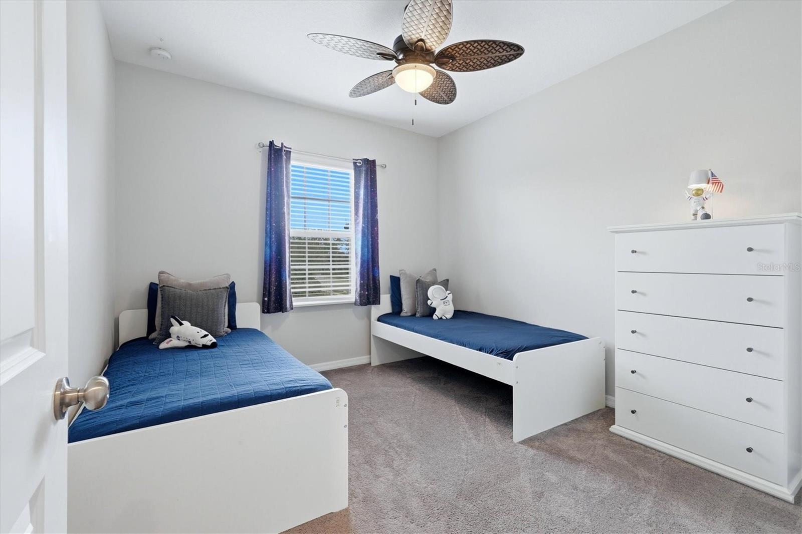 9303 STARRY NIGHT AVE — photo 27