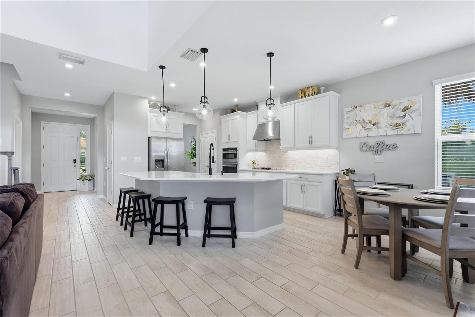 9303 STARRY NIGHT AVE — photo 8