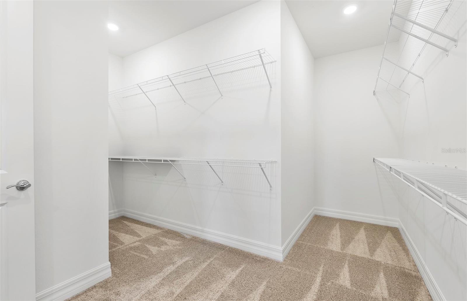 2739 BEBB OAK DR — photo 17