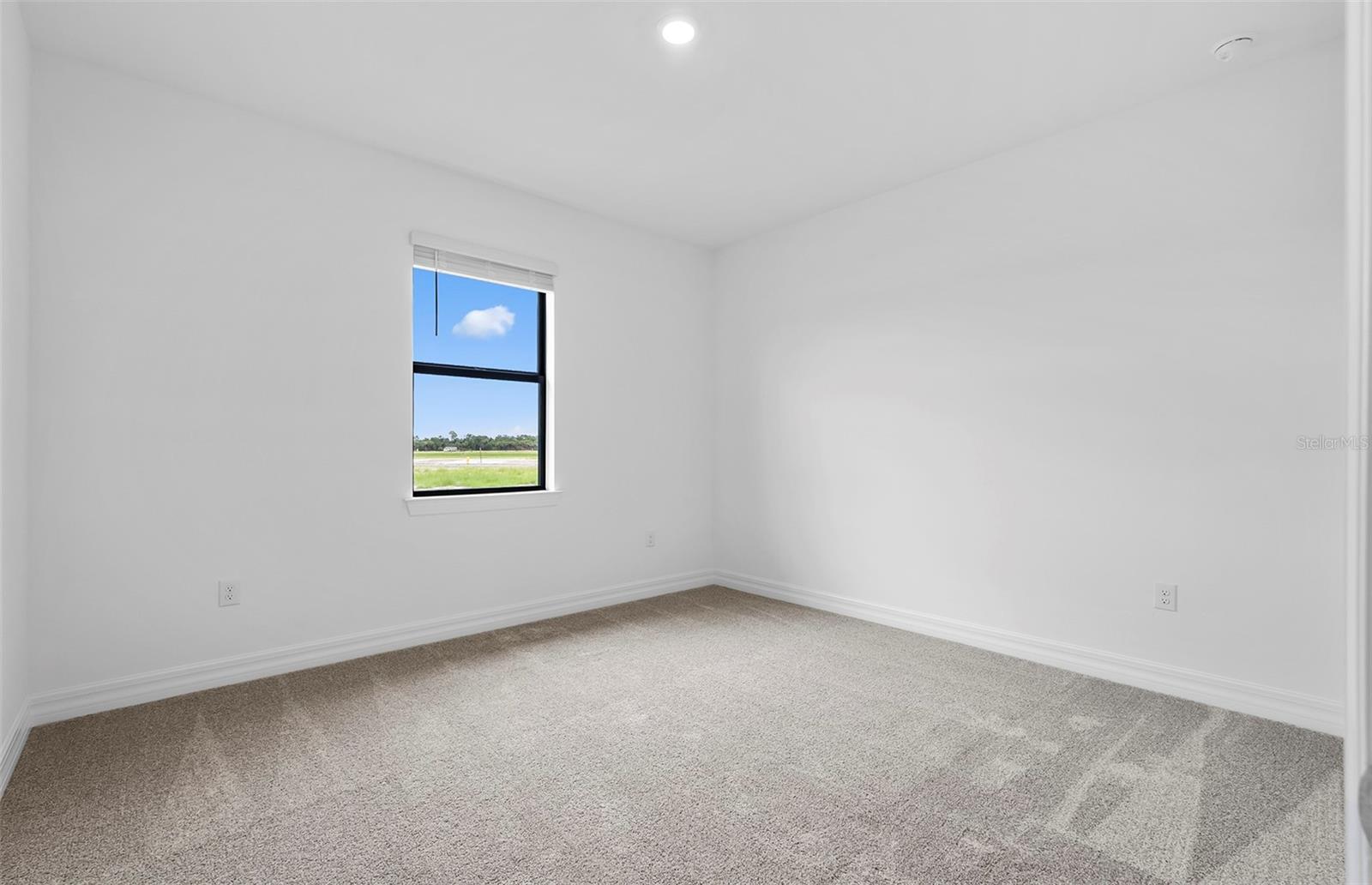 2739 BEBB OAK DR — photo 5