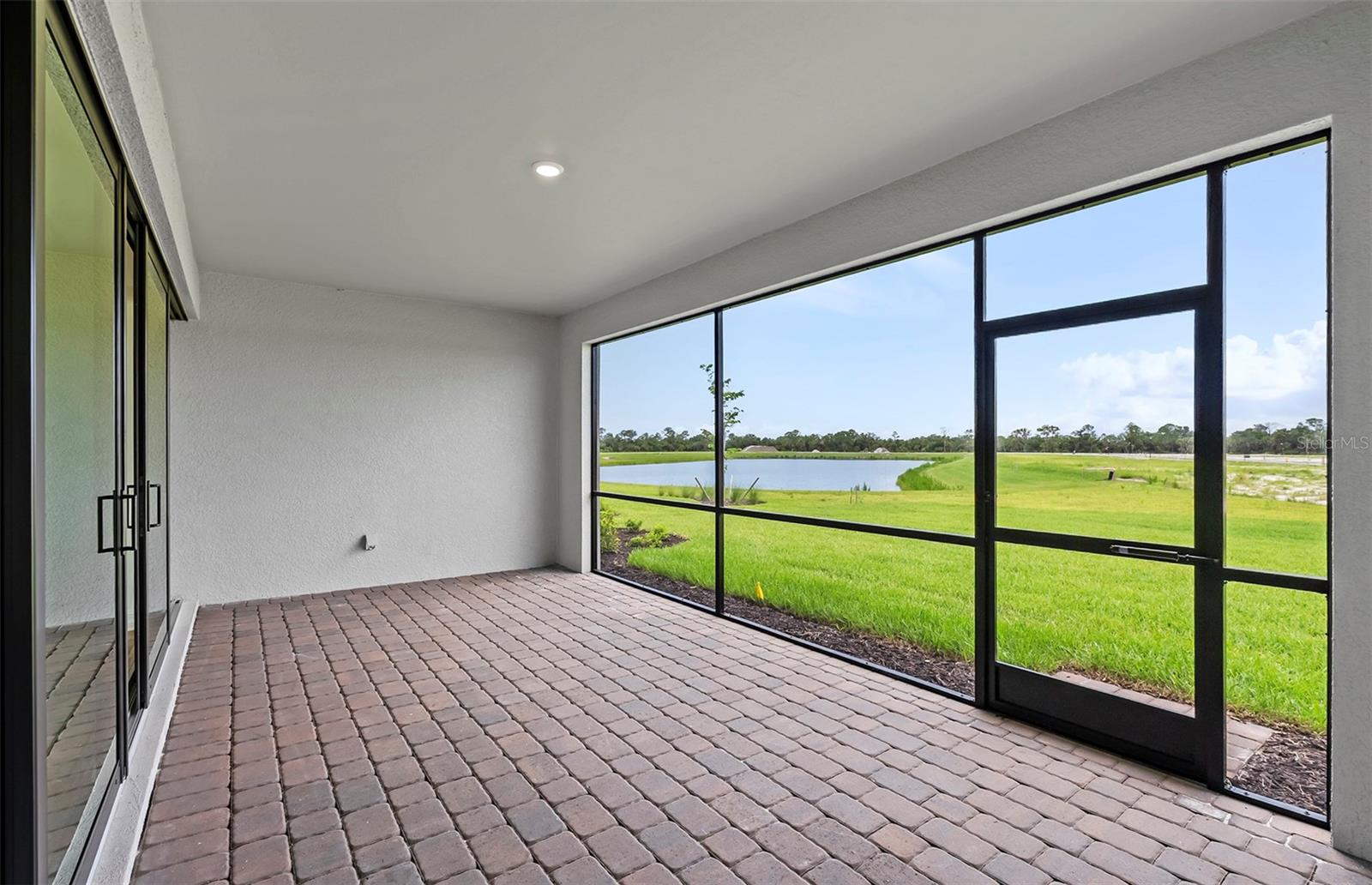 2739 BEBB OAK DR — photo 12