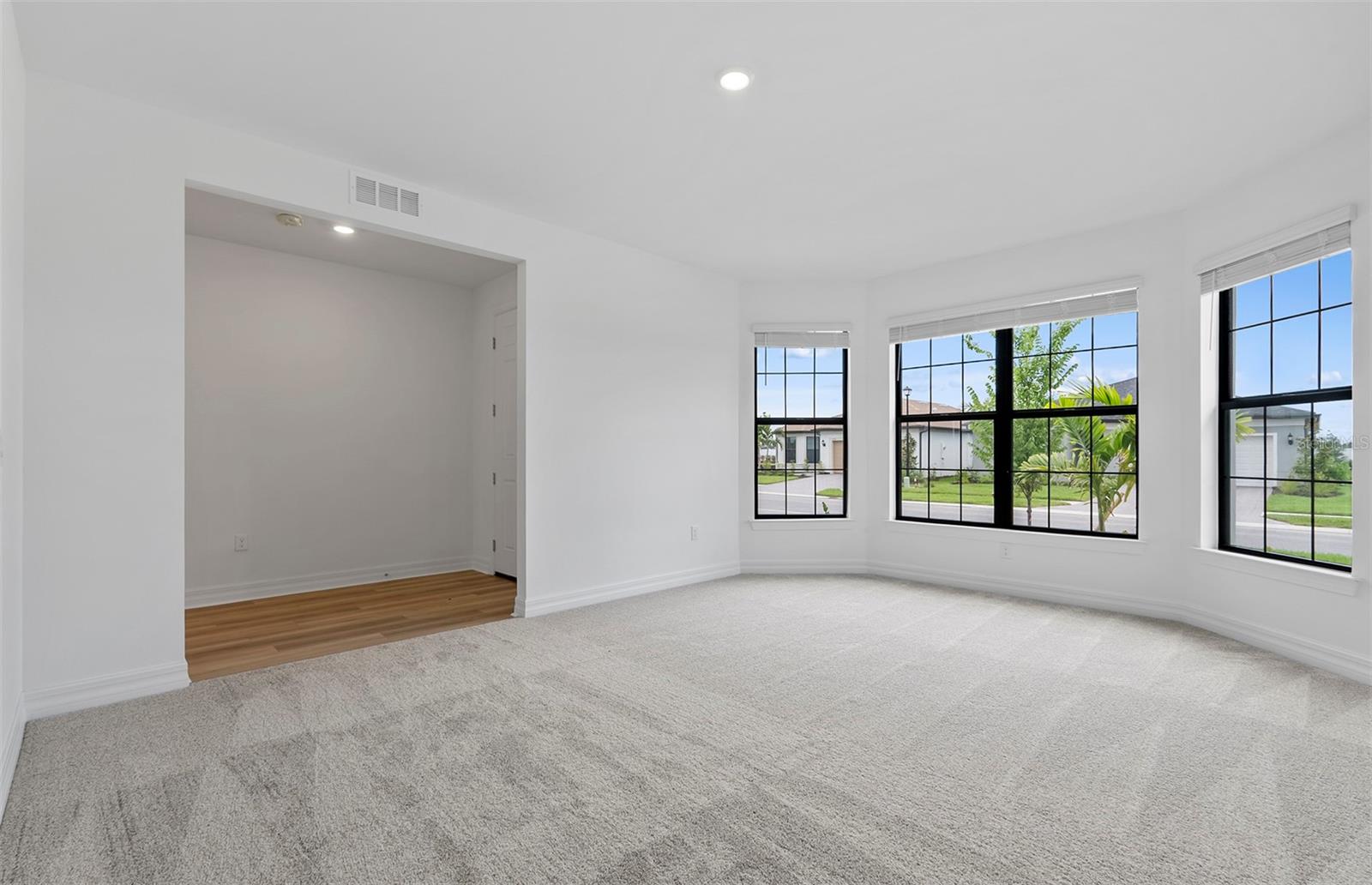 2739 BEBB OAK DR — photo 6