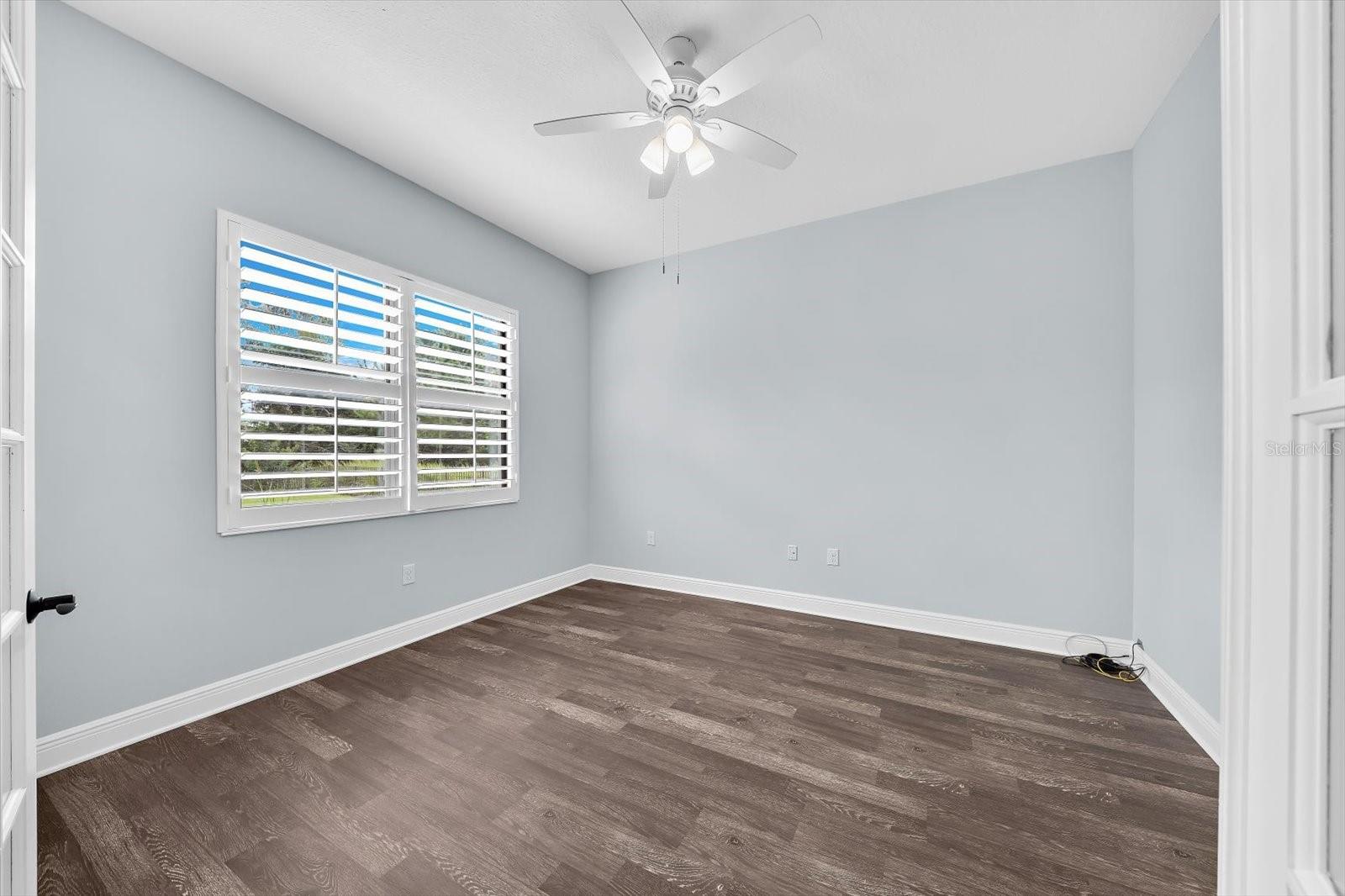 8256 LARKSPUR CIR — photo 29