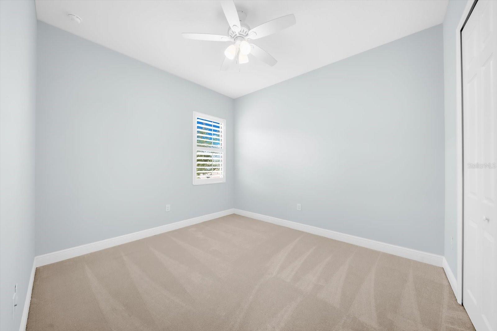 8256 LARKSPUR CIR — photo 52