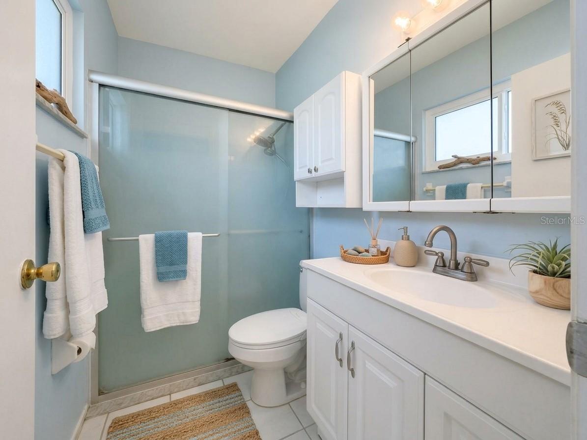 2755 GREENDALE RD — photo 19