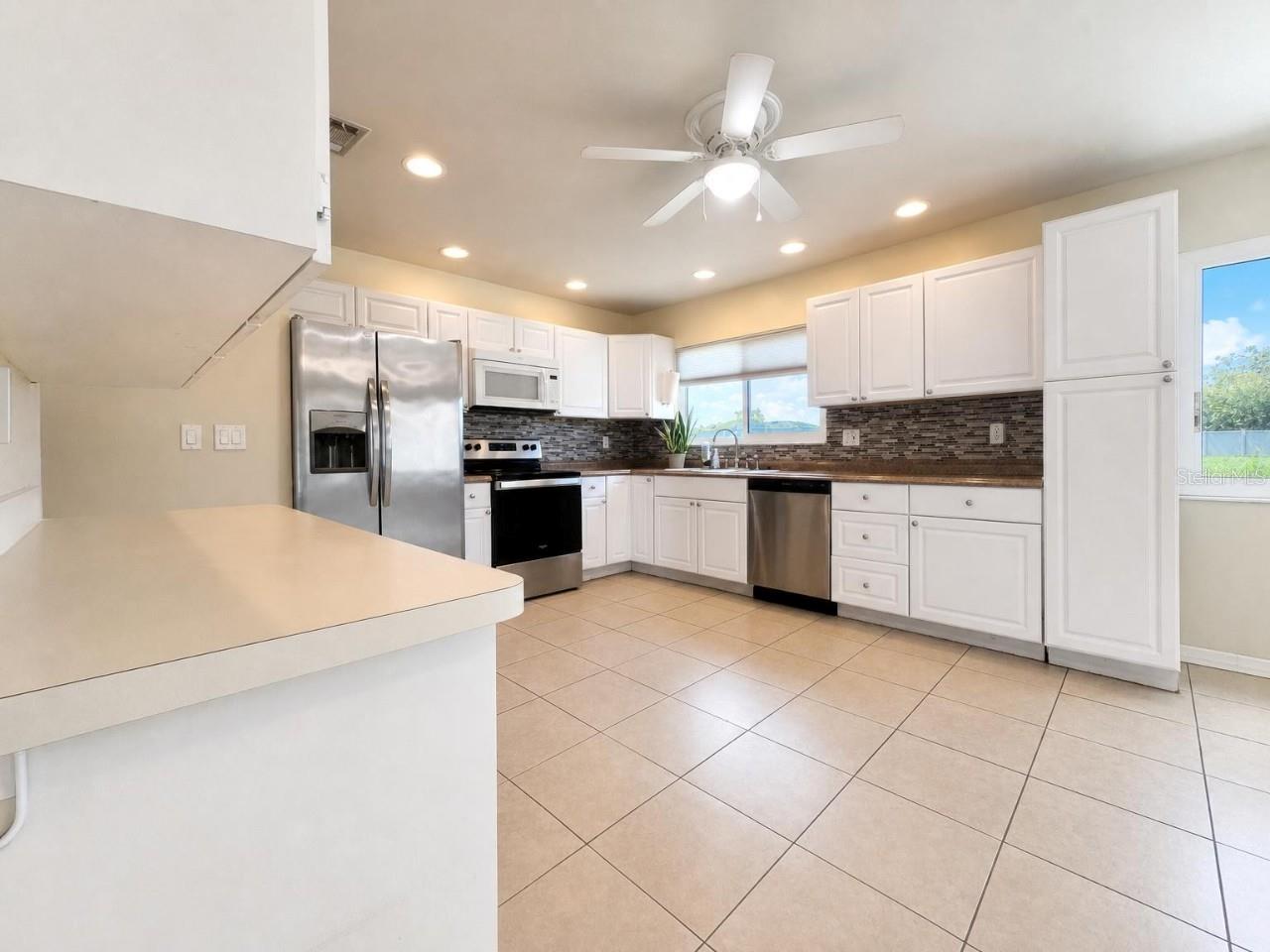 2755 GREENDALE RD — photo 27