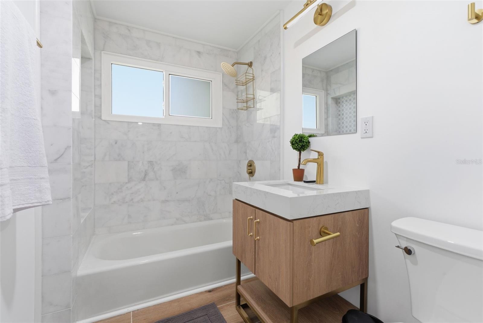 4879 COMMONWEALTH DR — photo 26