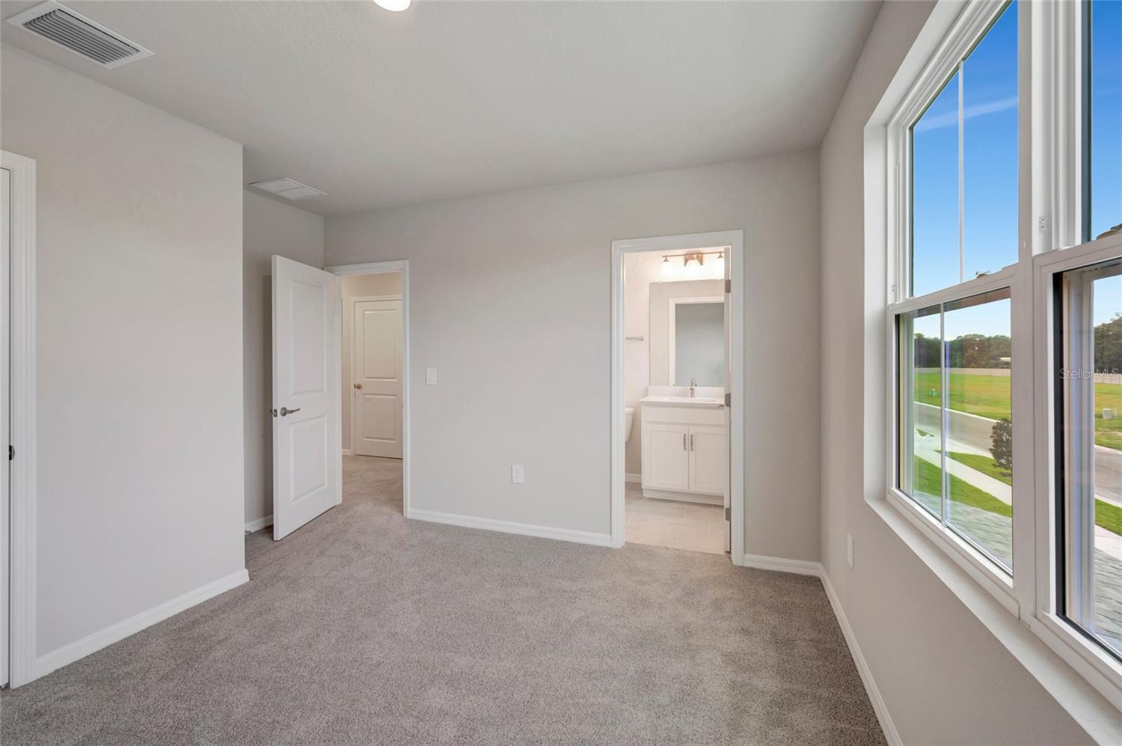 439 SPRING HARVEST DR — photo 22