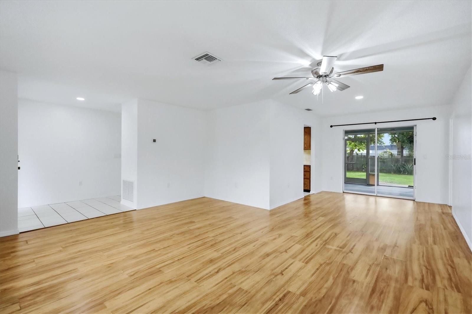 125 MIMOSA DR — photo 5
