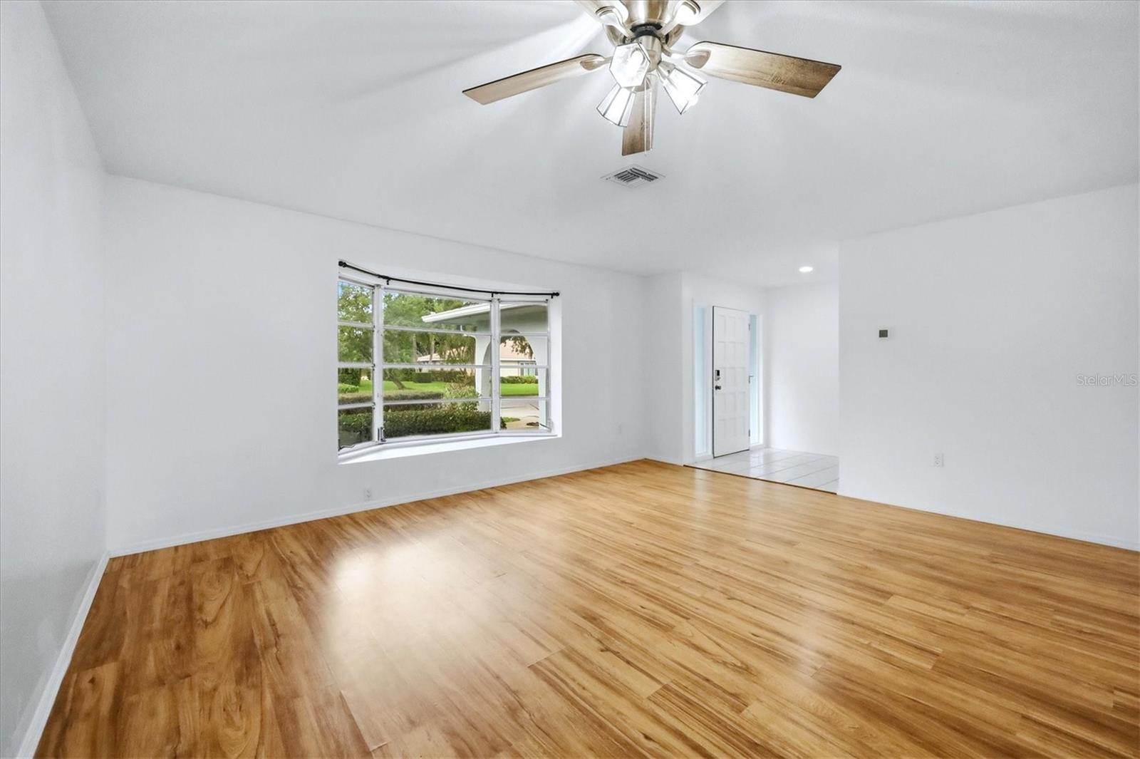 125 MIMOSA DR — photo 4
