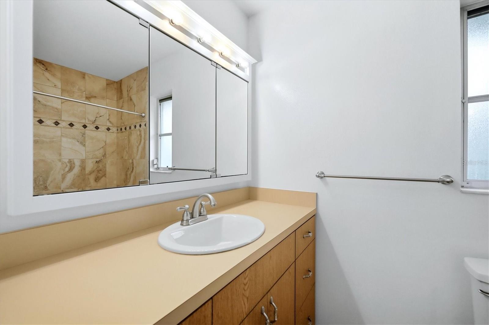 125 MIMOSA DR — photo 12
