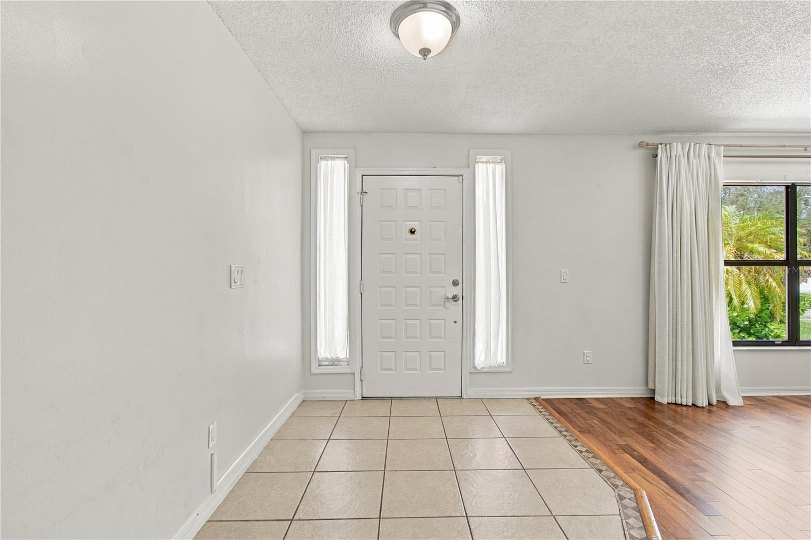 1507 POINSETTIA AVE — photo 5