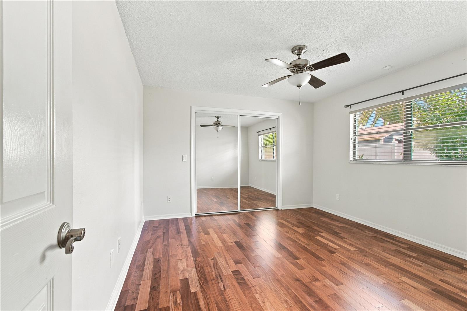 1507 POINSETTIA AVE — photo 25