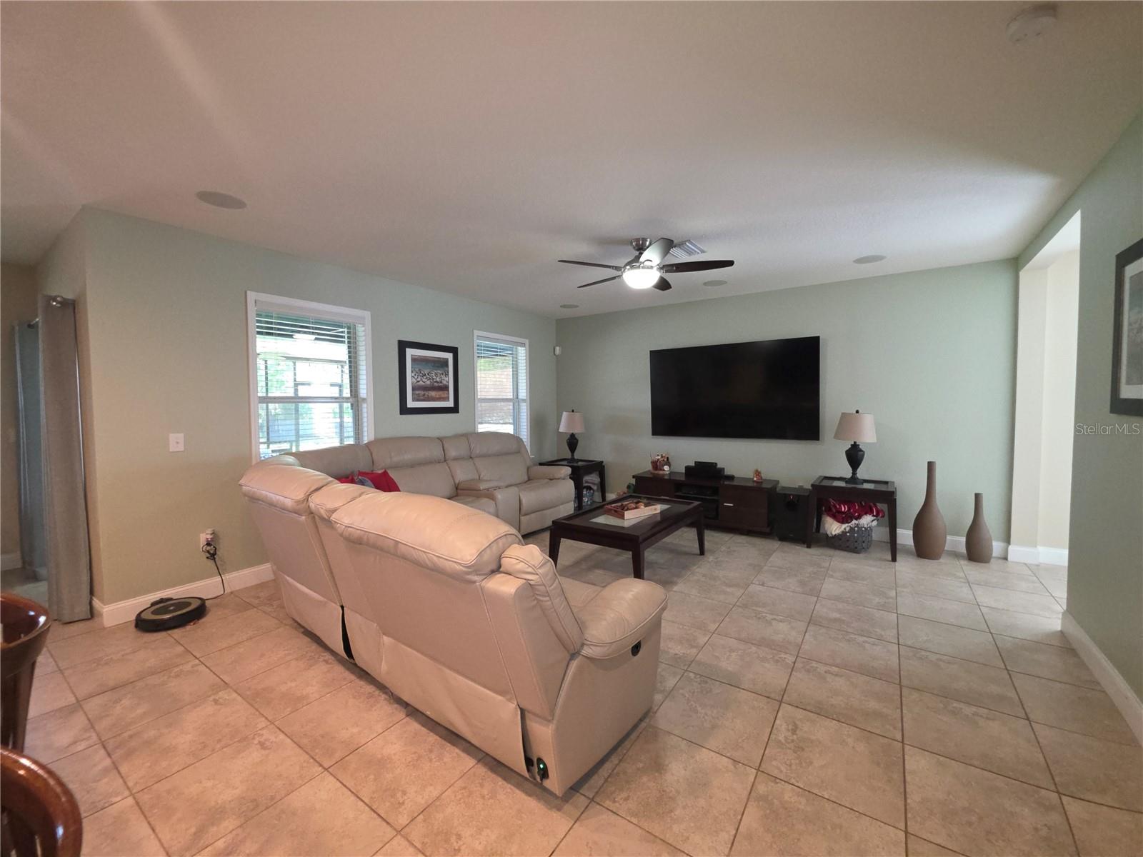 16117 STARLING CROSSING DR — photo 2