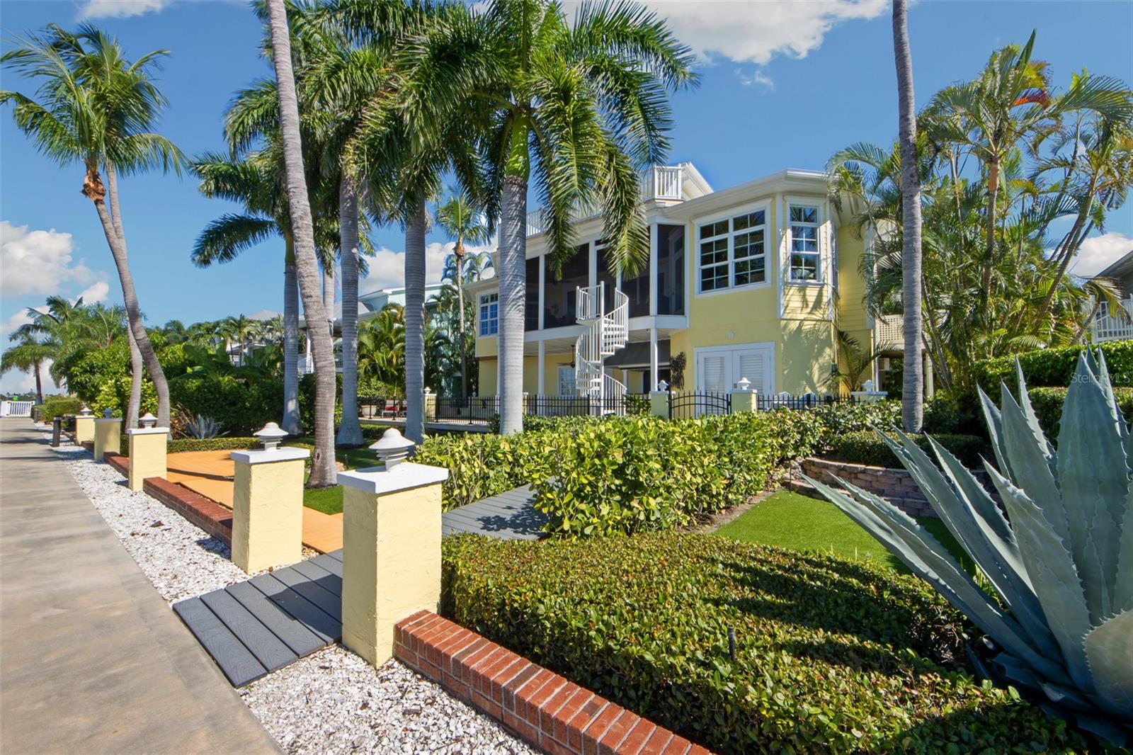 12914 YACHT CLUB PL — photo 55
