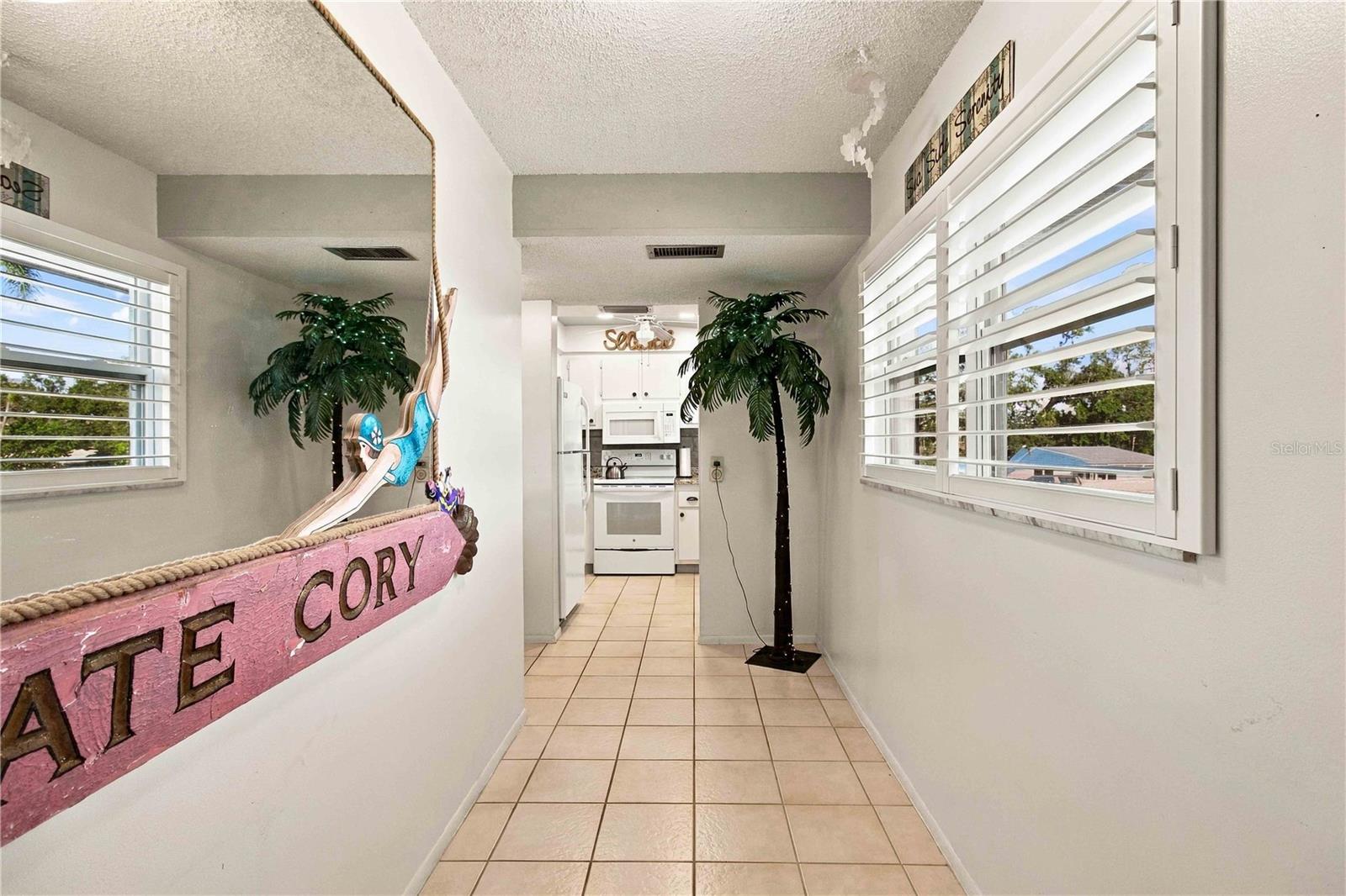 304 47TH AVENUE DR W #313 — photo 4