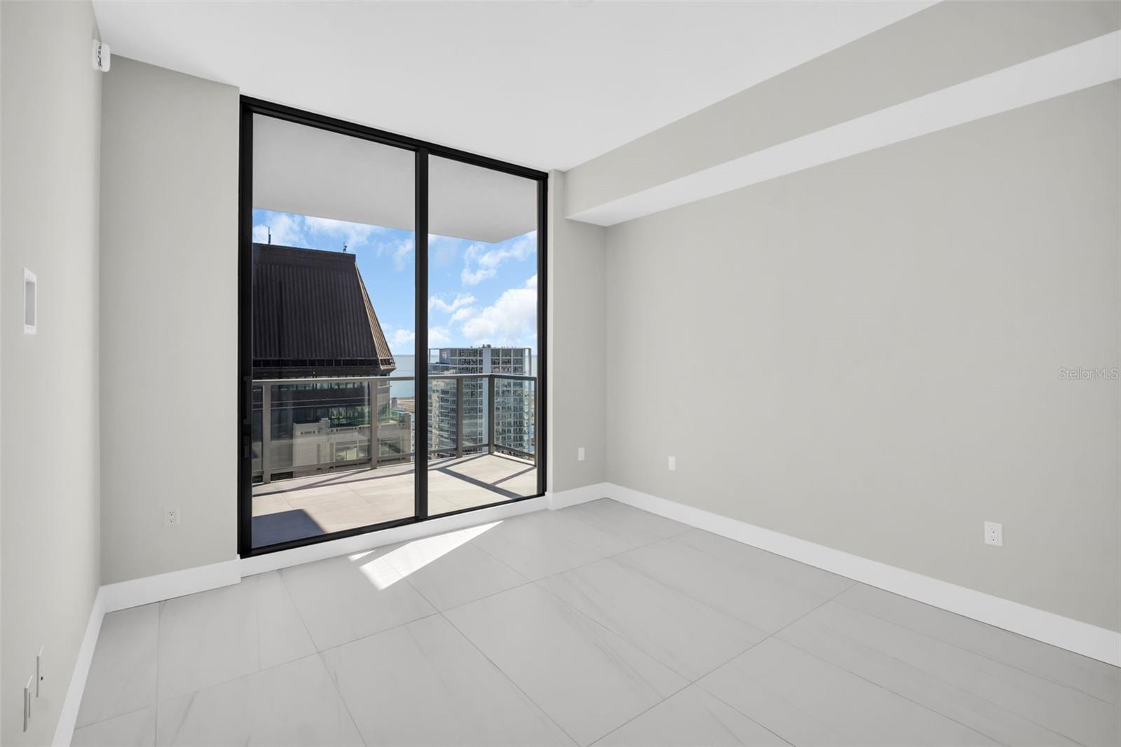 275 1ST AVE S #3304 — photo 42