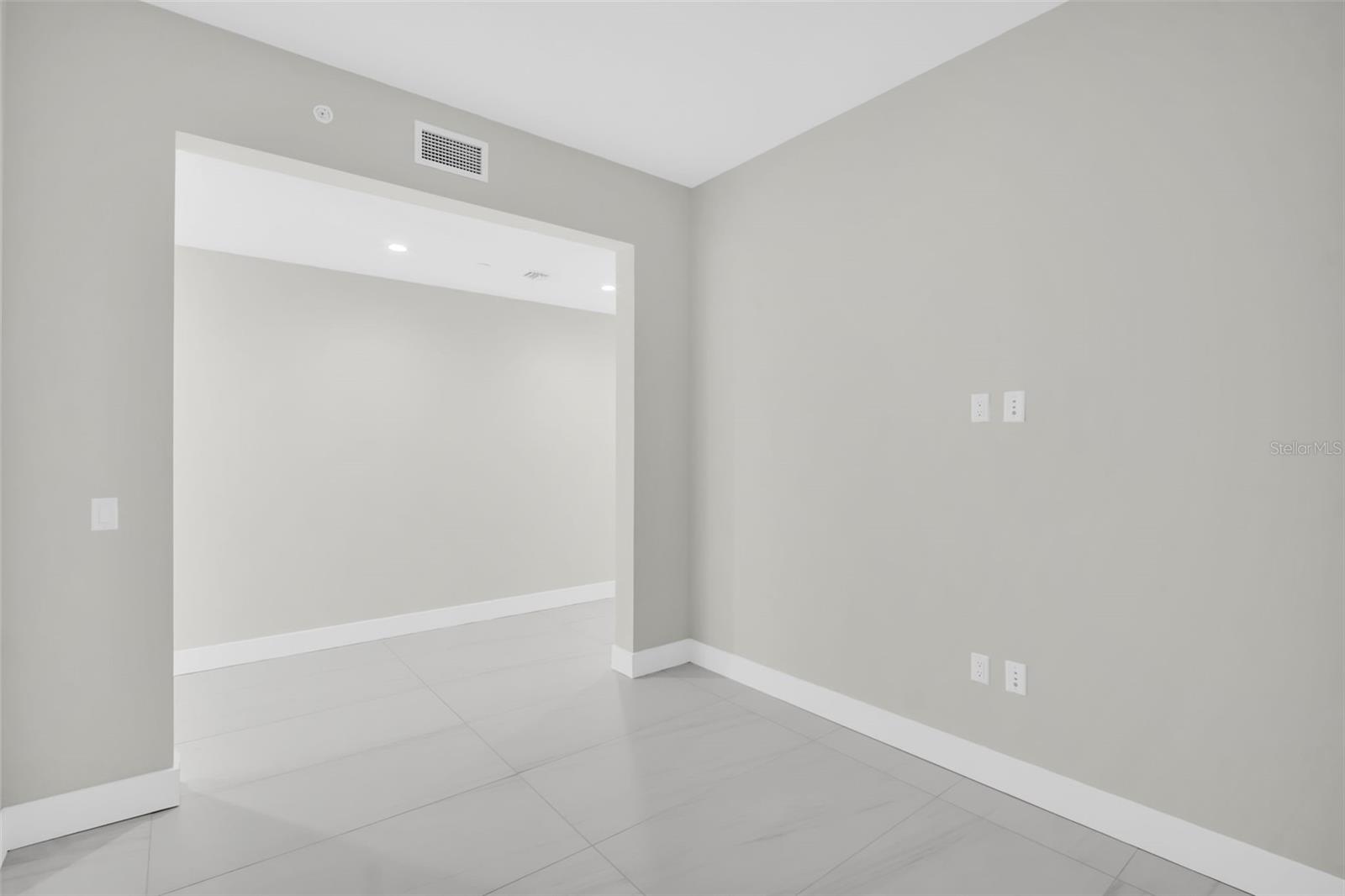 275 1ST AVE S #3304 — photo 8